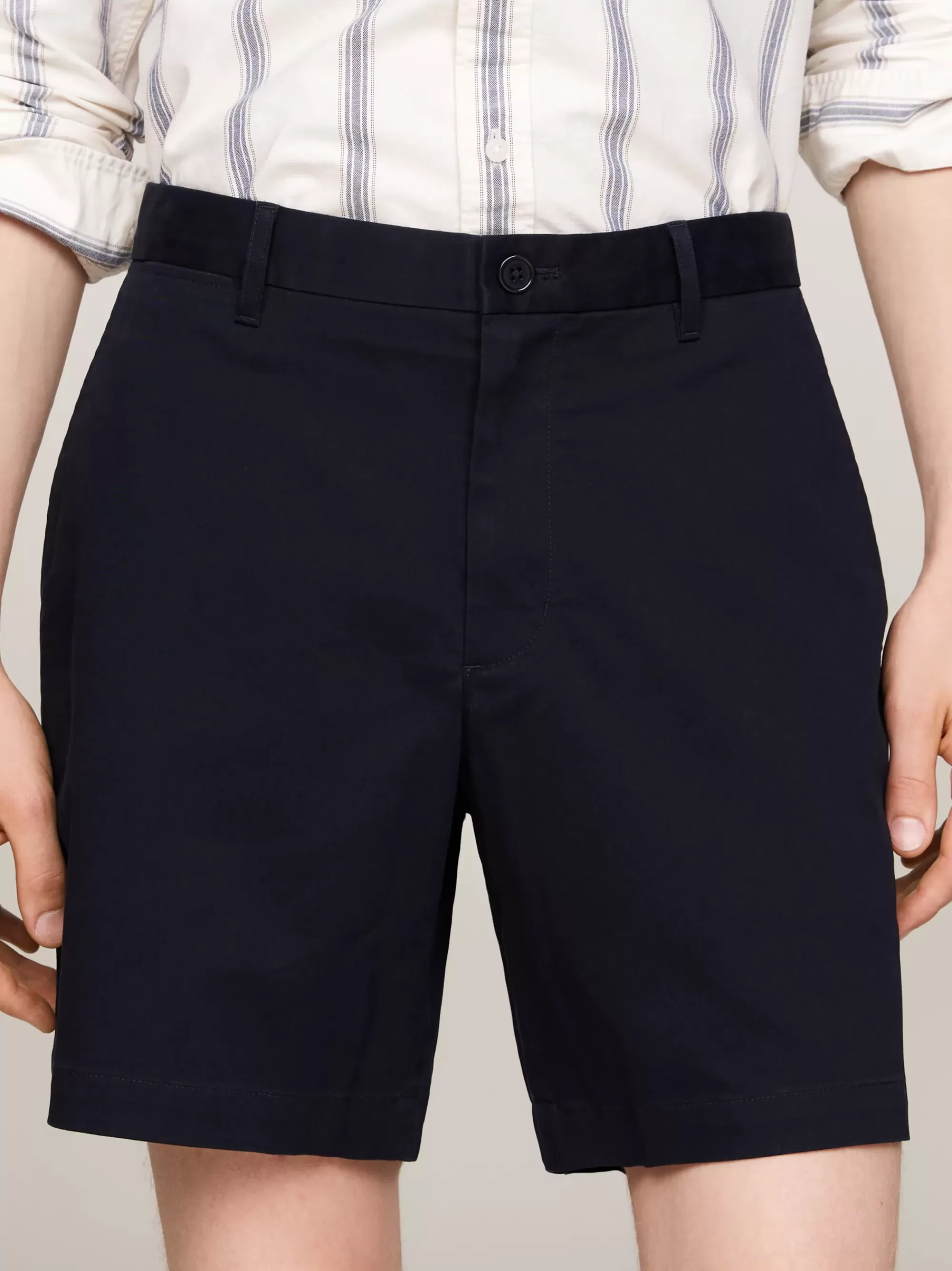 Korte Broeken*Tommy Hilfiger 1985 Mercer Chinoshort DESERT SKY