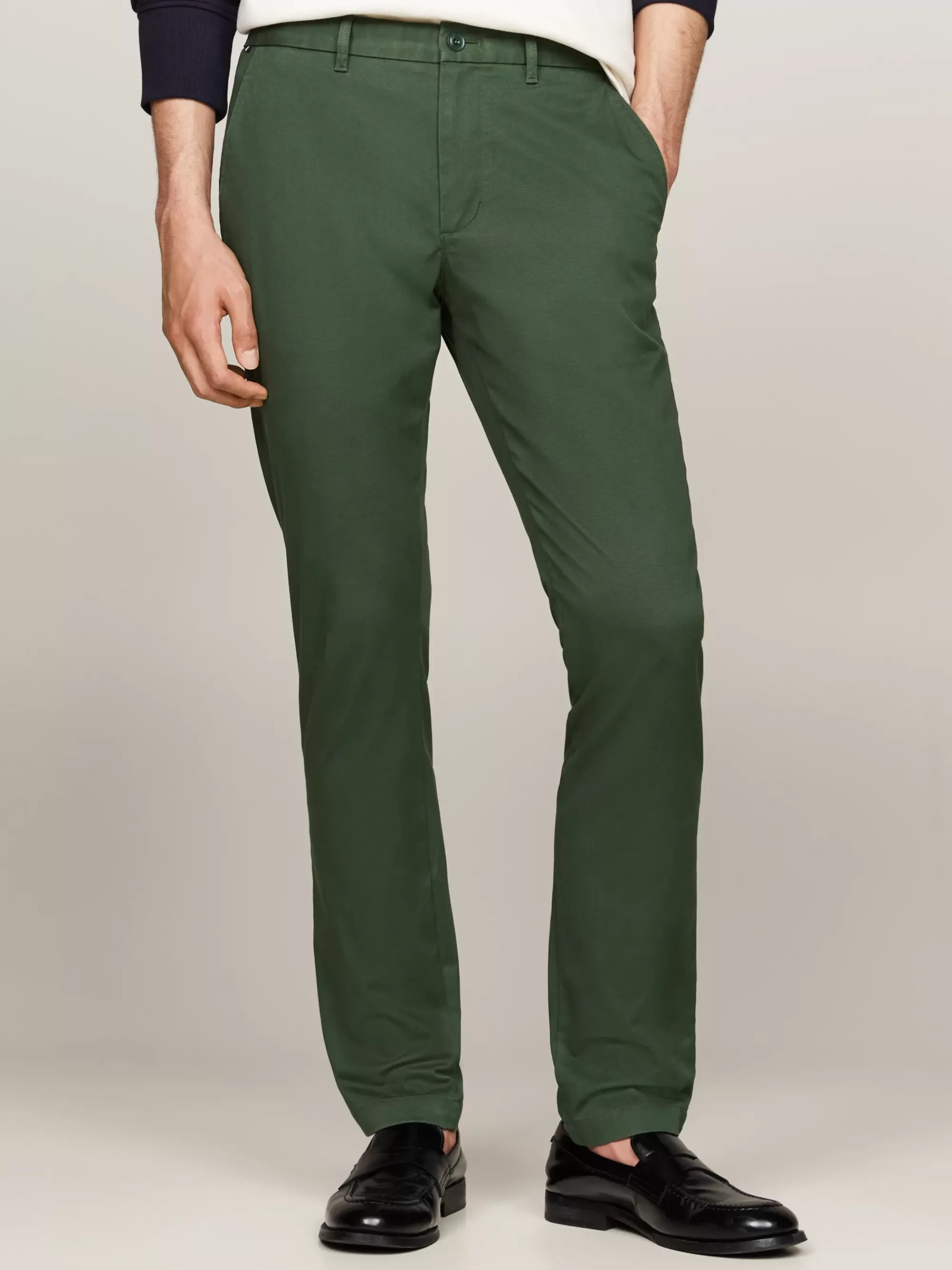 Broeken*Tommy Hilfiger 1985 Slim Chino Van Pima-stretchkatoen RIVERBED GREEN