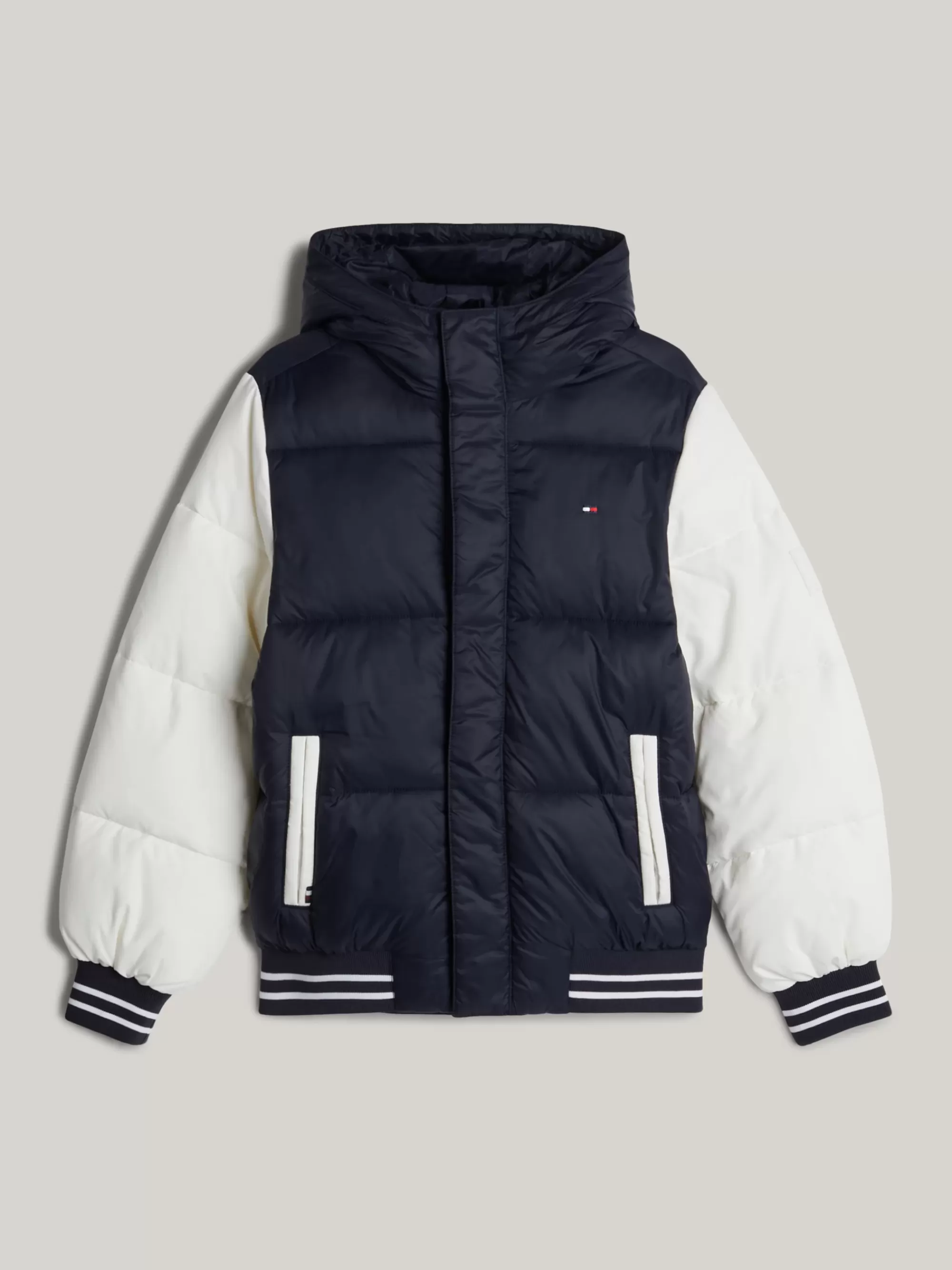 Jassen*Tommy Hilfiger Adaptive Colour-blocked Pufferjack DESERT SKY COLORBLOCK