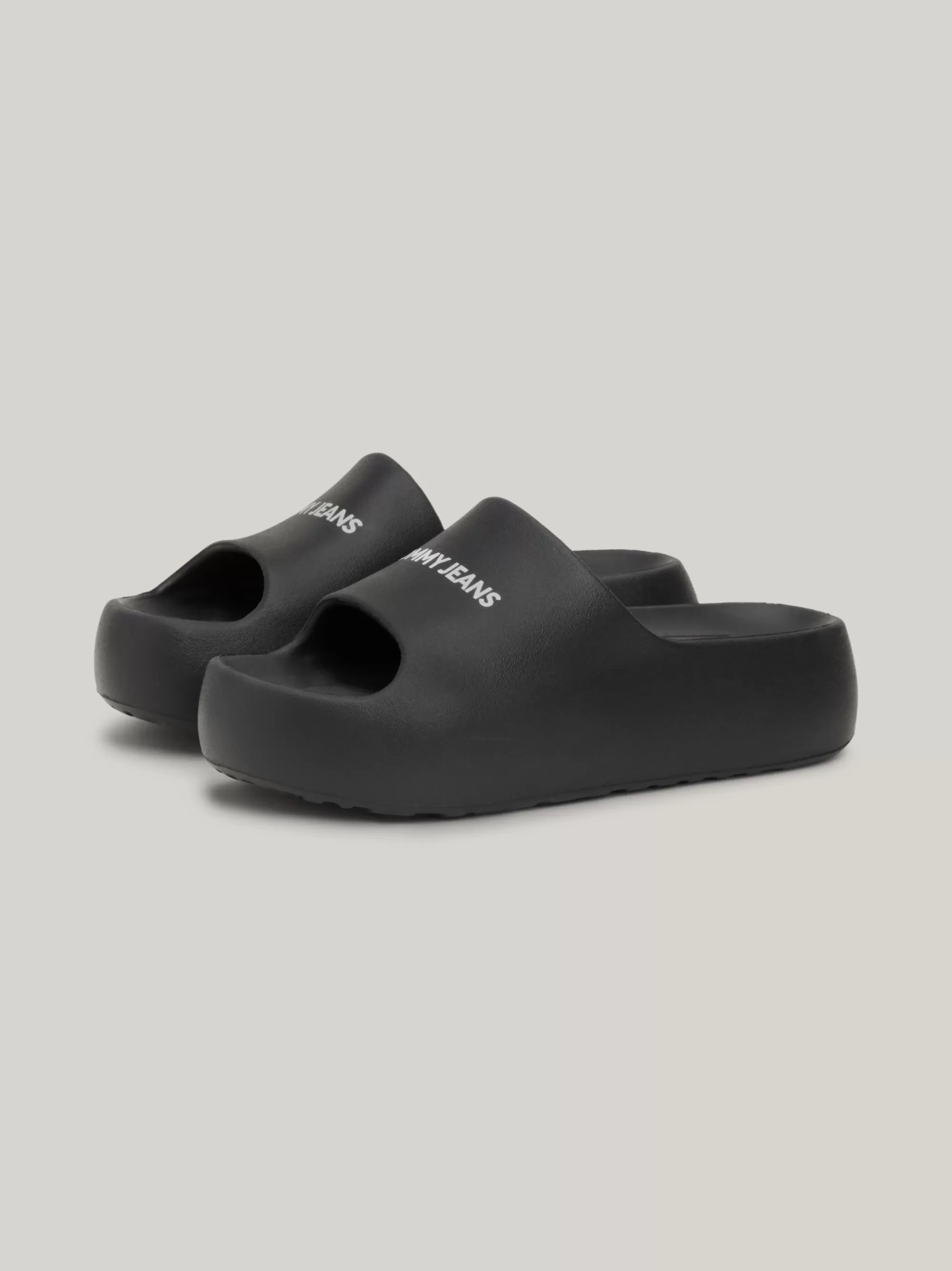 Sandalen*Tommy Hilfiger Badslipper Met Chunky Plateauzool En Logo BLACK