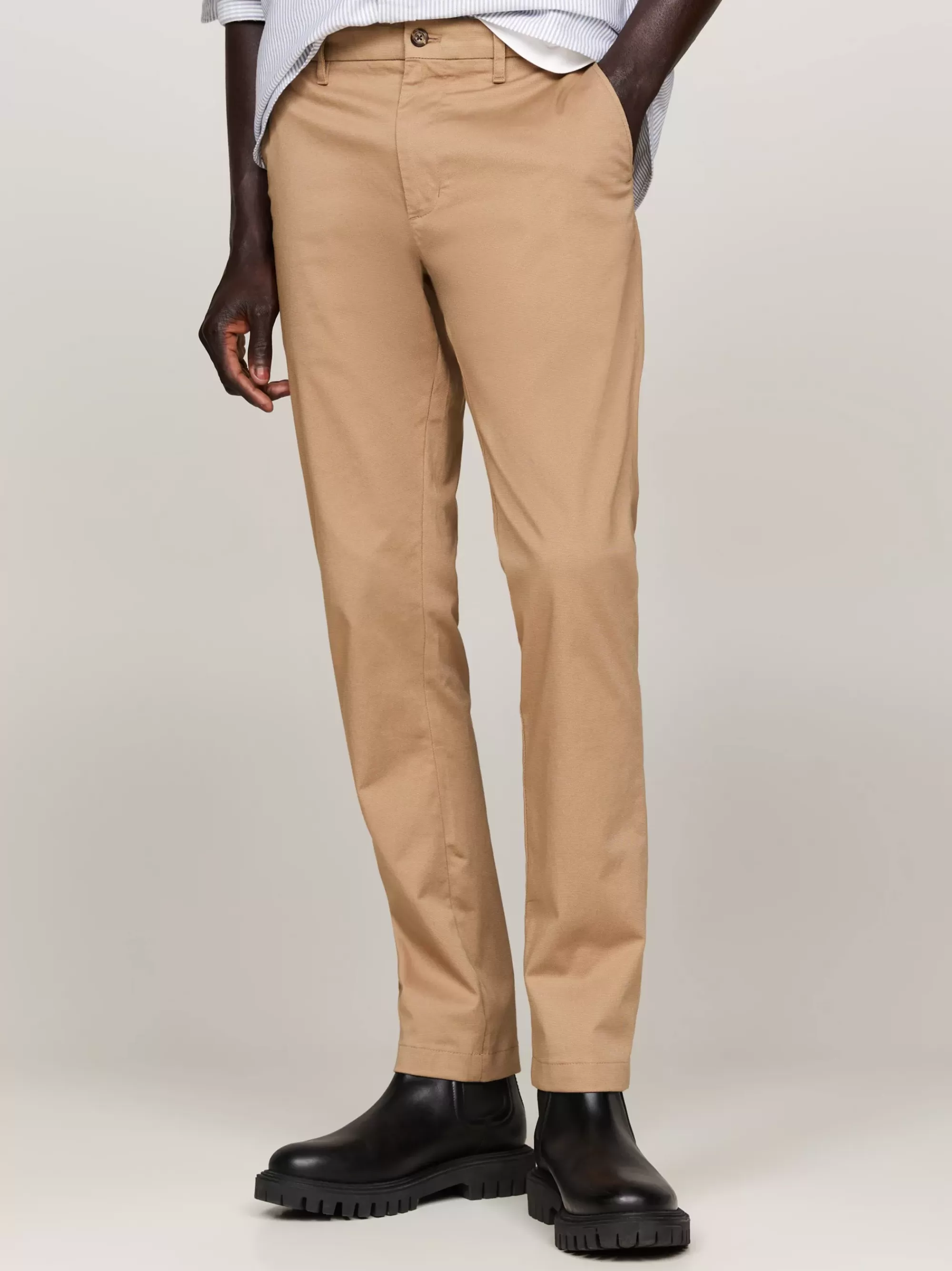 Broeken*Tommy Hilfiger Bleecker Slim Chino Van Stretchkatoen SAFARI CANVAS