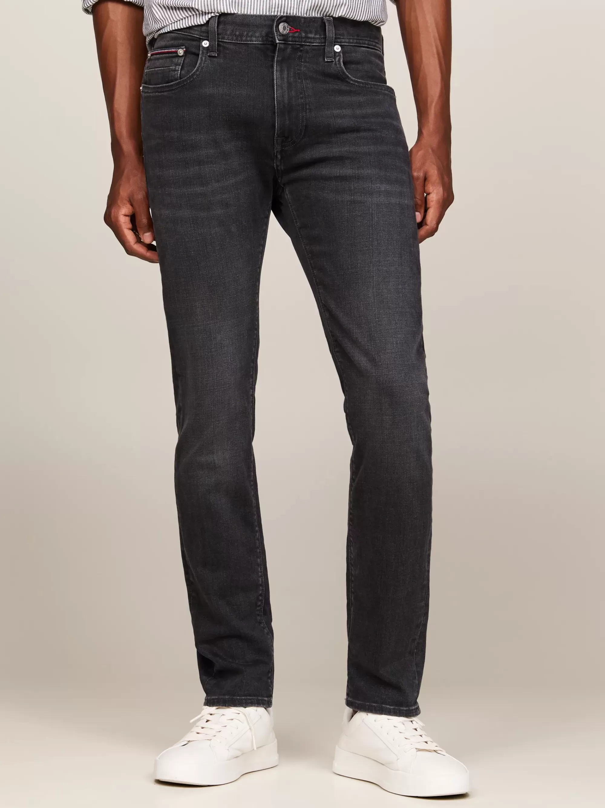 Jeans*Tommy Hilfiger Bleecker Slim Zwarte Jeans Met Fading STARK BLACK