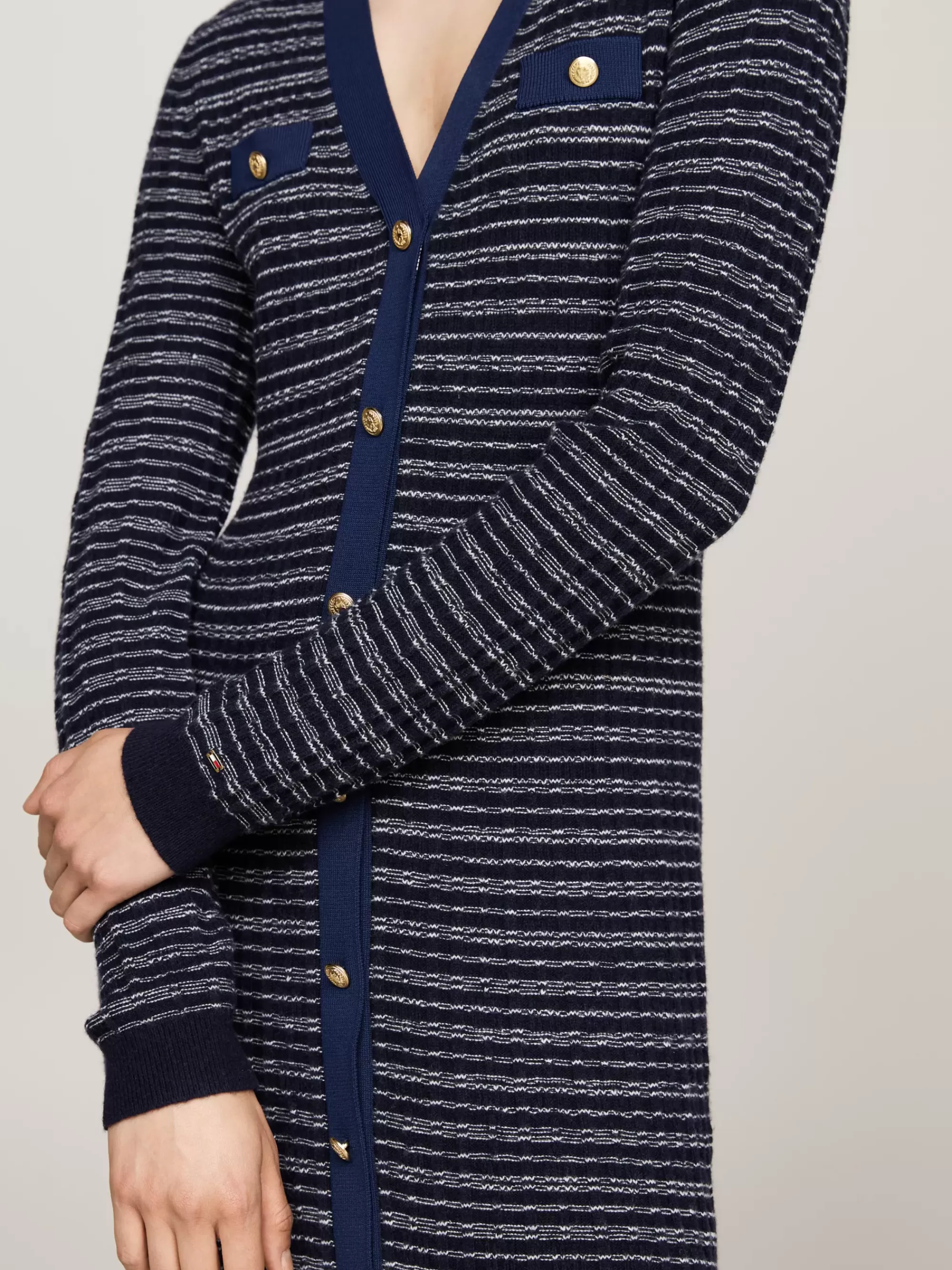 Jurken*Tommy Hilfiger Bodycon Slim Midi-sweaterjurk Met V-hals NAVY/ IVORY TEXTURE STP