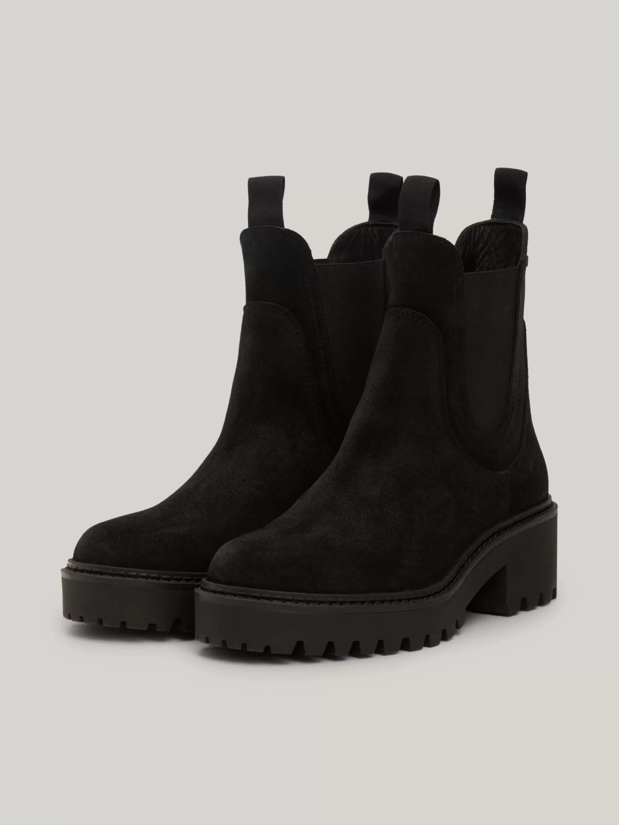 Chelsea Boots | Laarzen & Enkellaarzen*Tommy Hilfiger Chunky Suède Chelsea Boot Met Profielzool BLACK