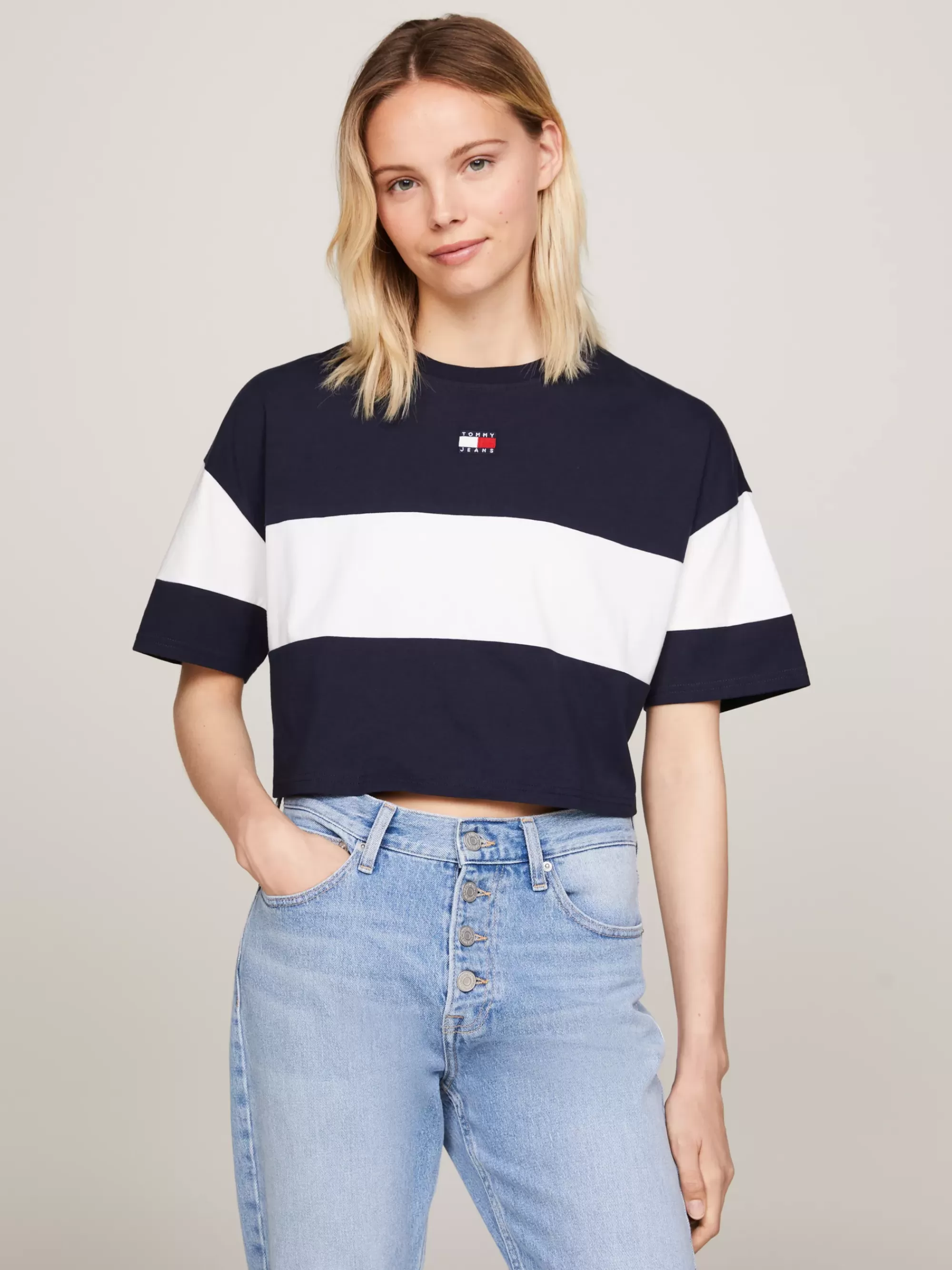 T-Shirts*Tommy Hilfiger Colour-blocked Cropped T-shirt Met Badge DARK NIGHT NAVY / MULTI