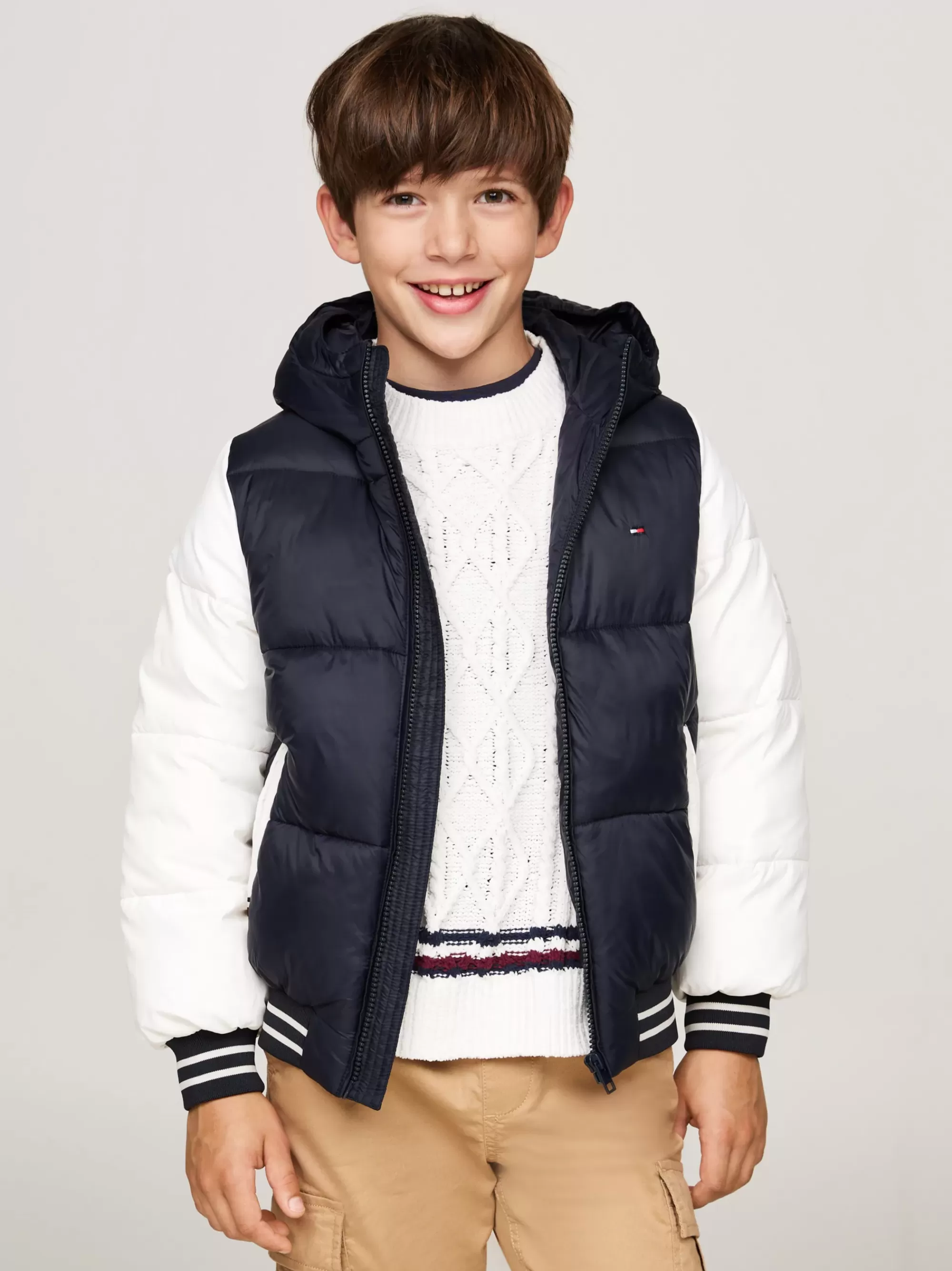 Jassen*Tommy Hilfiger Colour-blocked Pufferjack Met Ruglogo DESERT SKY COLORBLOCK