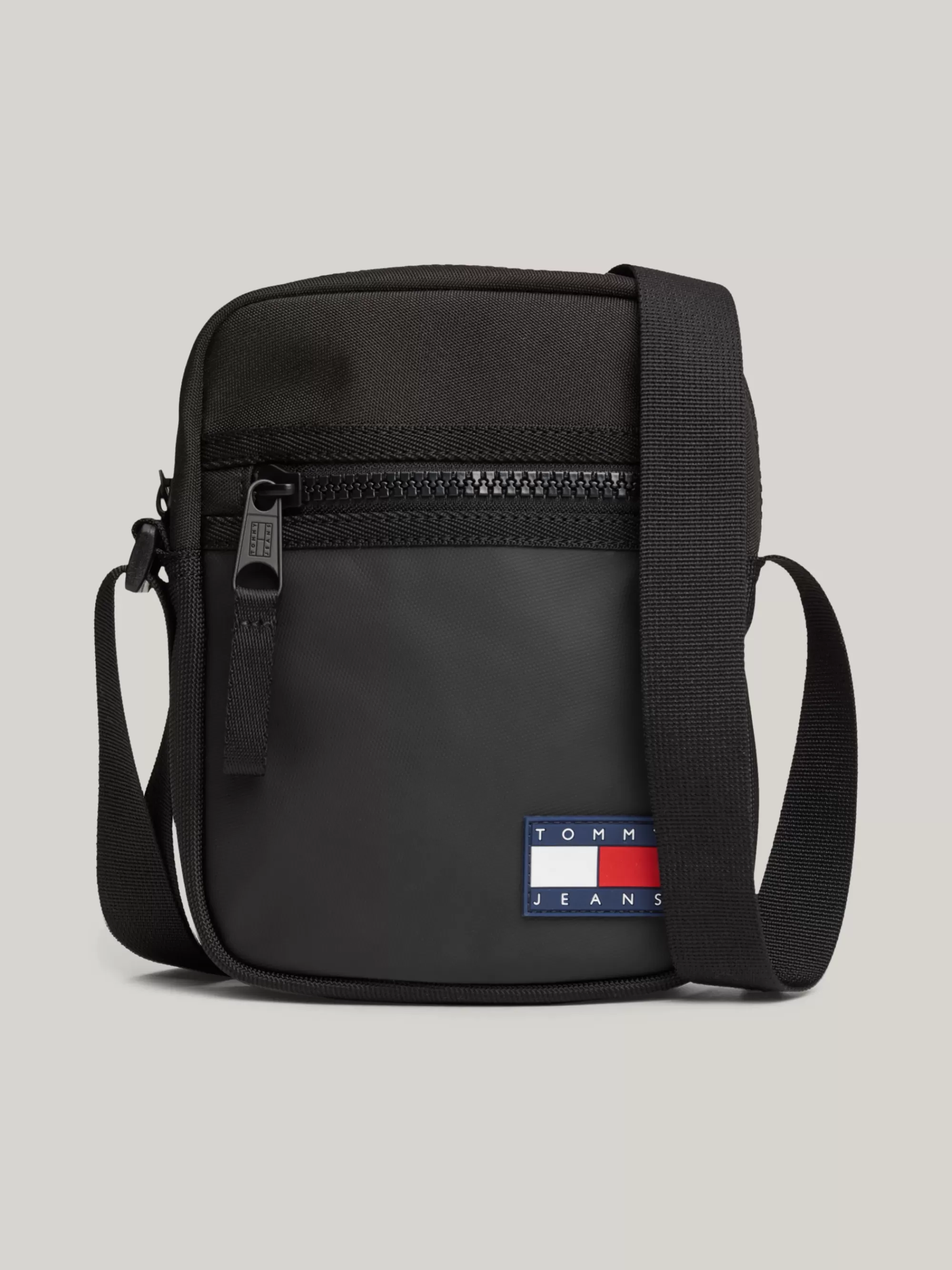 Crossbodytassen*Tommy Hilfiger Colour-blocked Reportertas Met Rubberen Logo BLACK