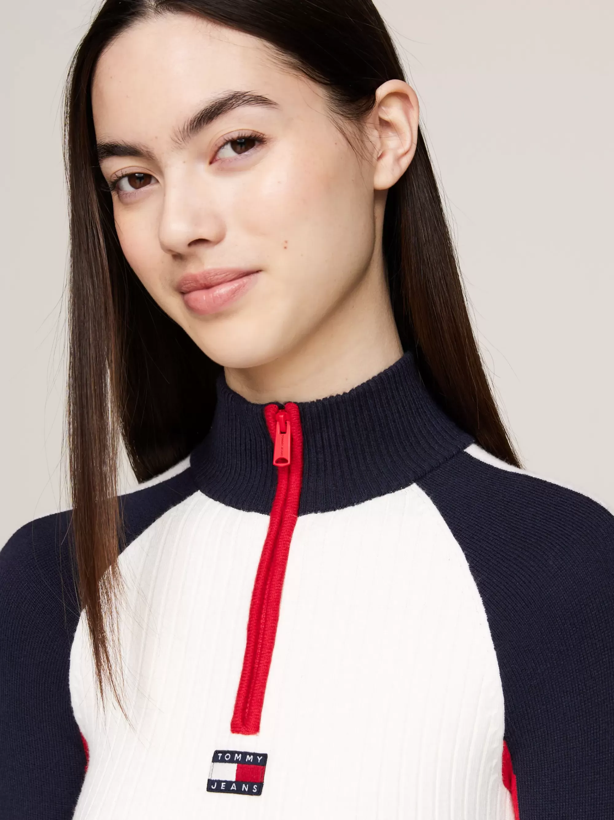 Jurken*Tommy Hilfiger Colour-blocked Sweaterjurk Met Ribtextuur ANCIENT WHITE / MULTI