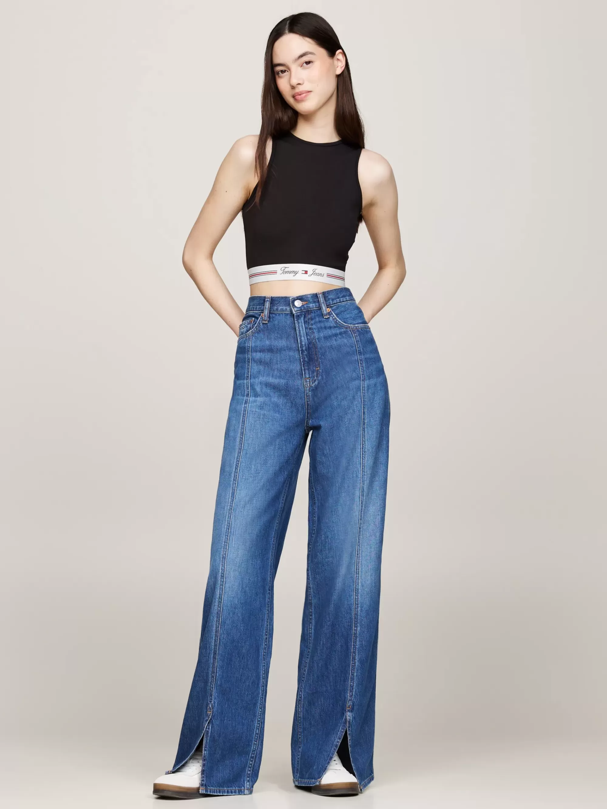 T-Shirts*Tommy Hilfiger Crop Top Met Cut-out Aan De Achterkant BLACK