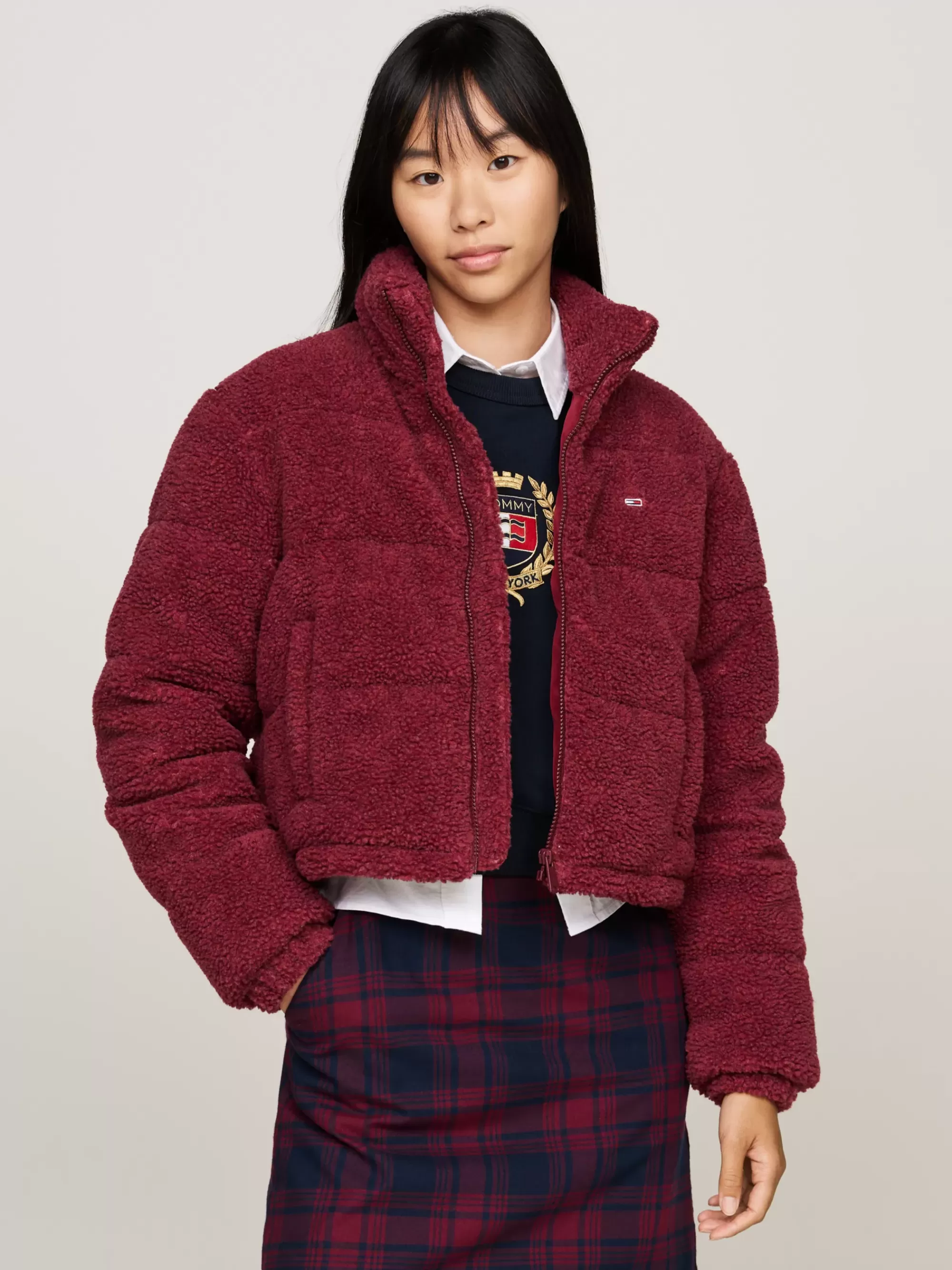 Jassen & Jacks*Tommy Hilfiger Cropped Pufferjack Van Teddy Fleece DEEP ROUGE