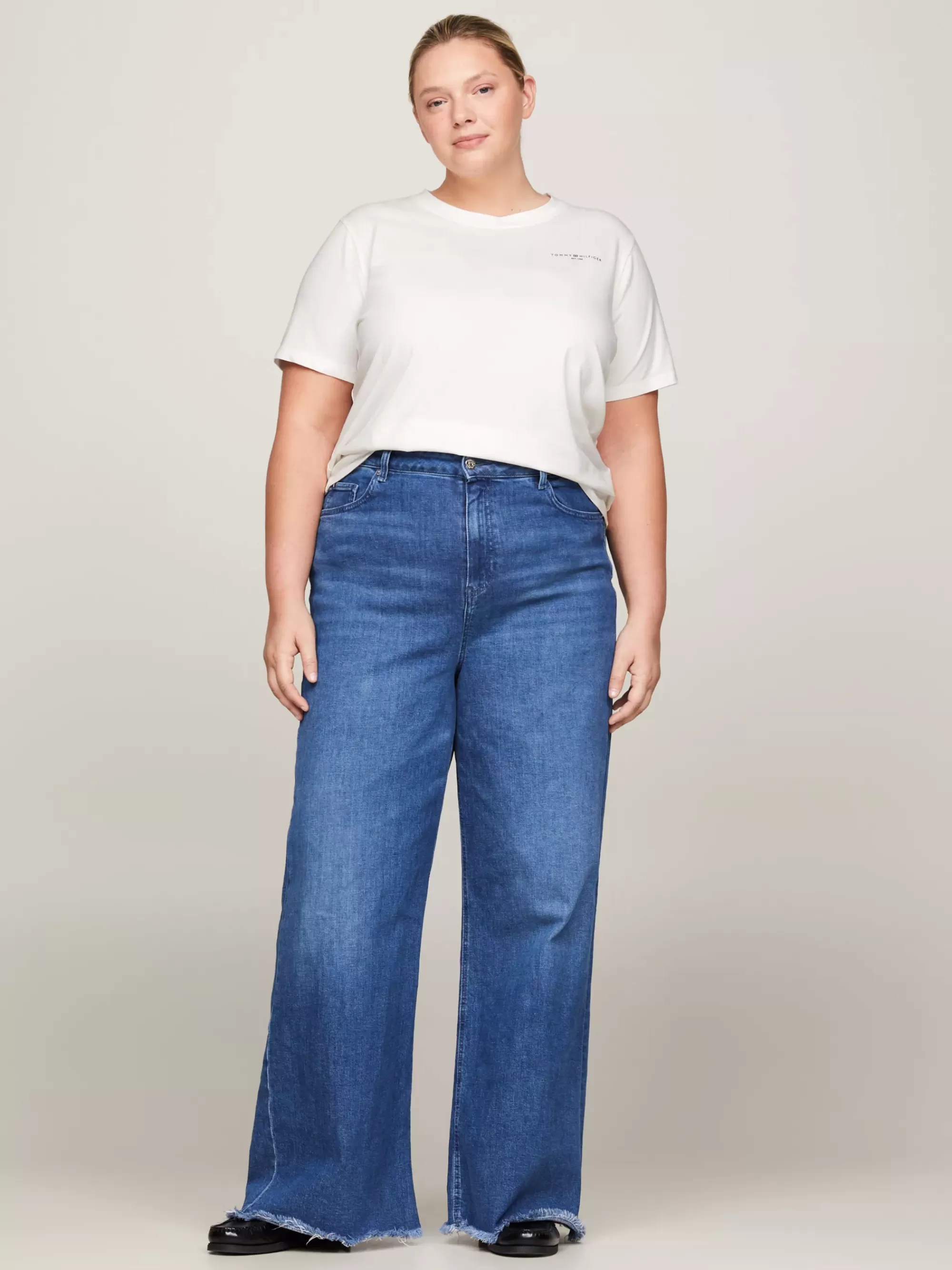 Curve Mode & Inclusieve Maten | T-Shirts*Tommy Hilfiger Curve 1985 T-shirt Met Logo ECRU