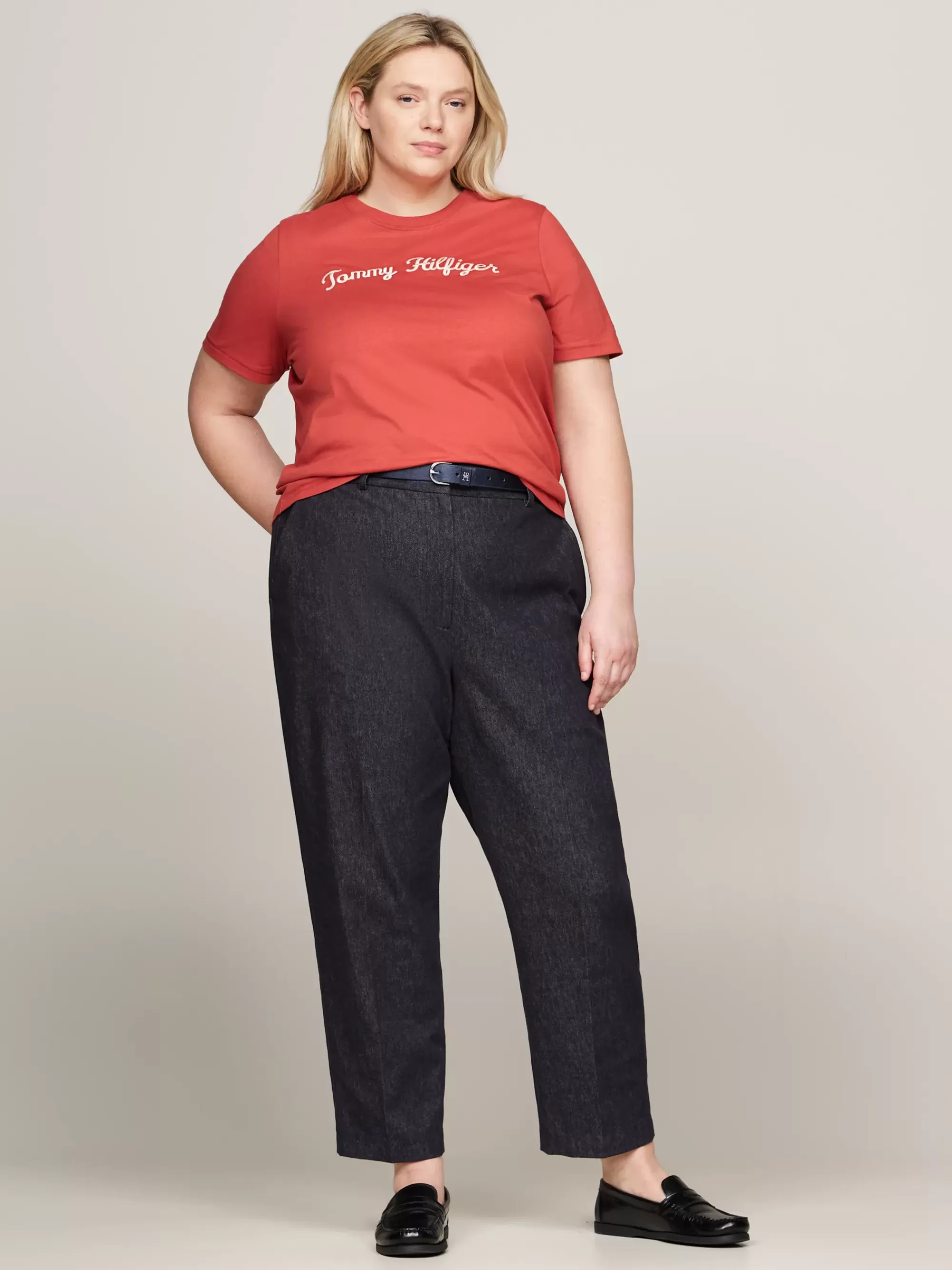 T-Shirts | Curve Mode & Inclusieve Maten*Tommy Hilfiger Curve T-shirt Met Geborduurd Scriptlogo TERRA RED
