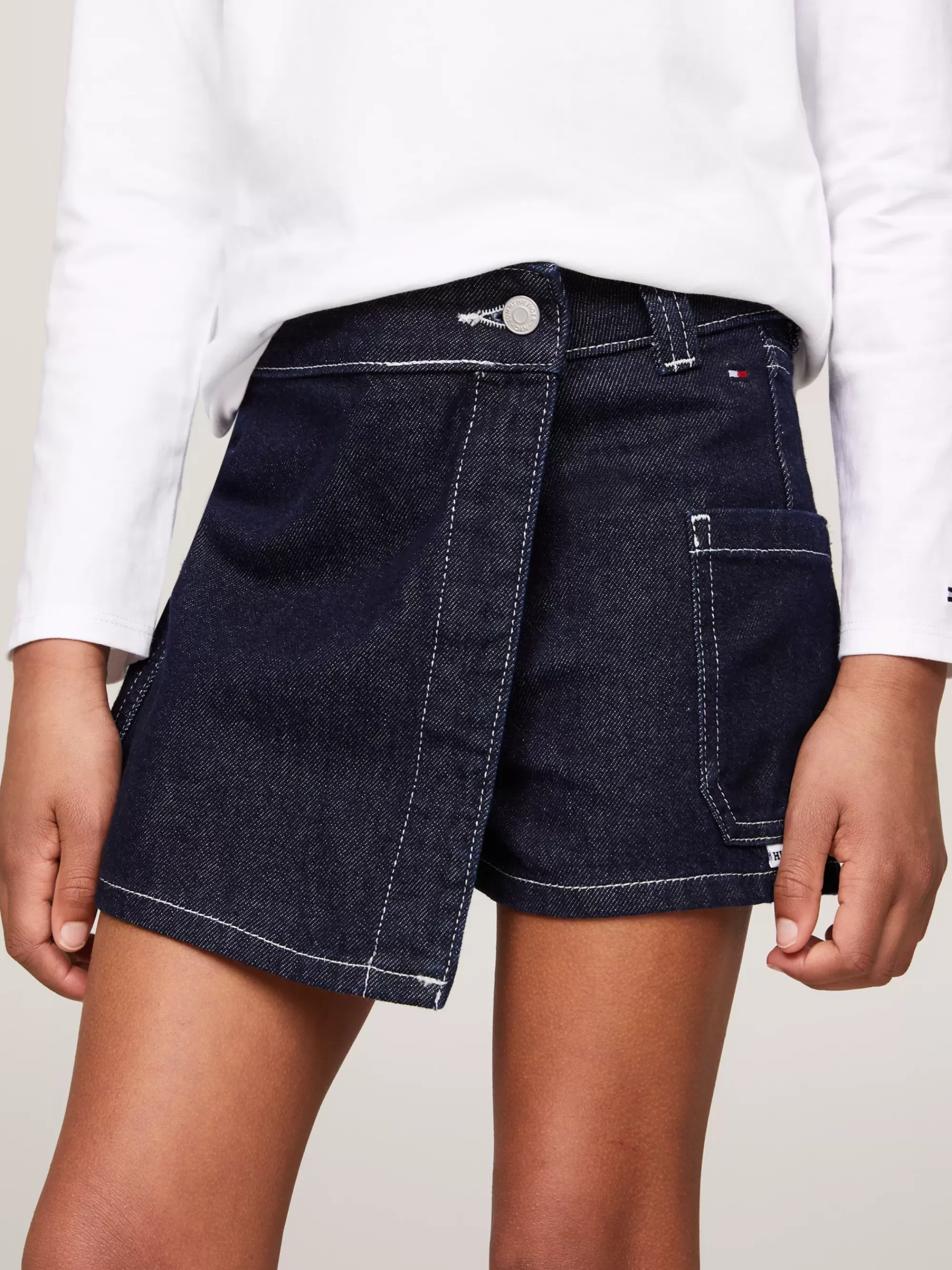 Broeken & Rokken*Tommy Hilfiger Dark Wash Denim Cargo-skort RINSE