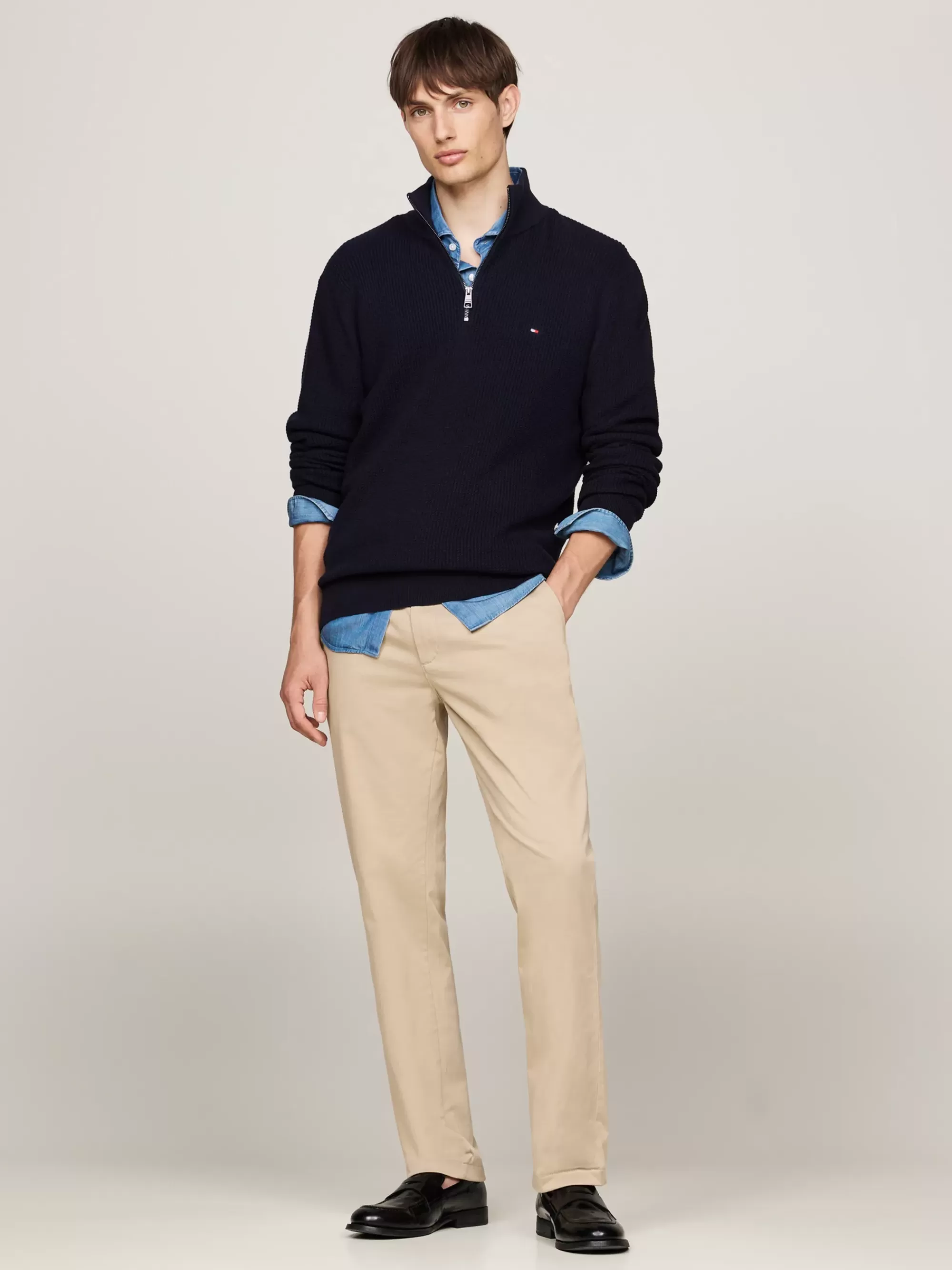 Broeken*Tommy Hilfiger Denton Straight Chino Van Stretchkatoen BATIQUE KHAKI