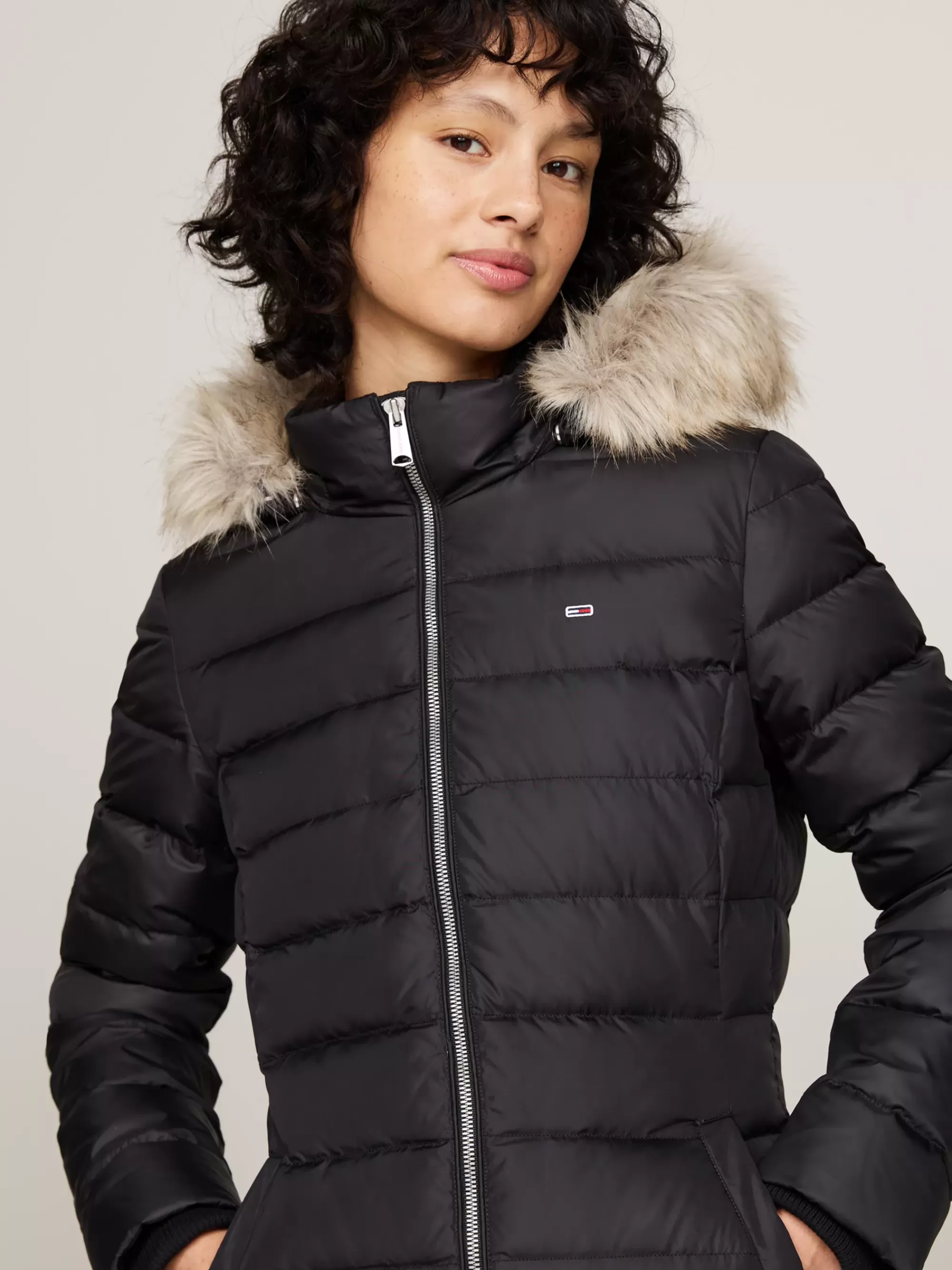 Jassen & Jacks*Tommy Hilfiger Donsjas Met Capuchon Met Imitatiebont BLACK