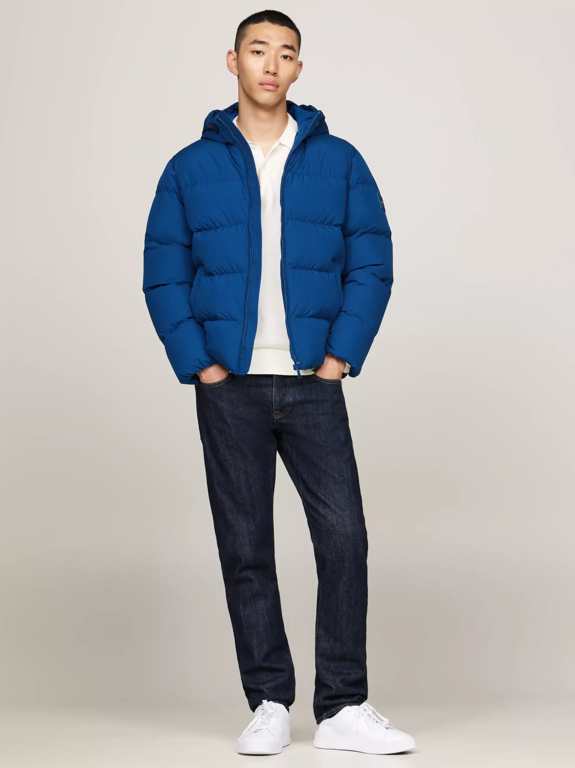 Jassen & Jacks*Tommy Hilfiger Donspufferjack Met Capuchon DEEP INDIGO