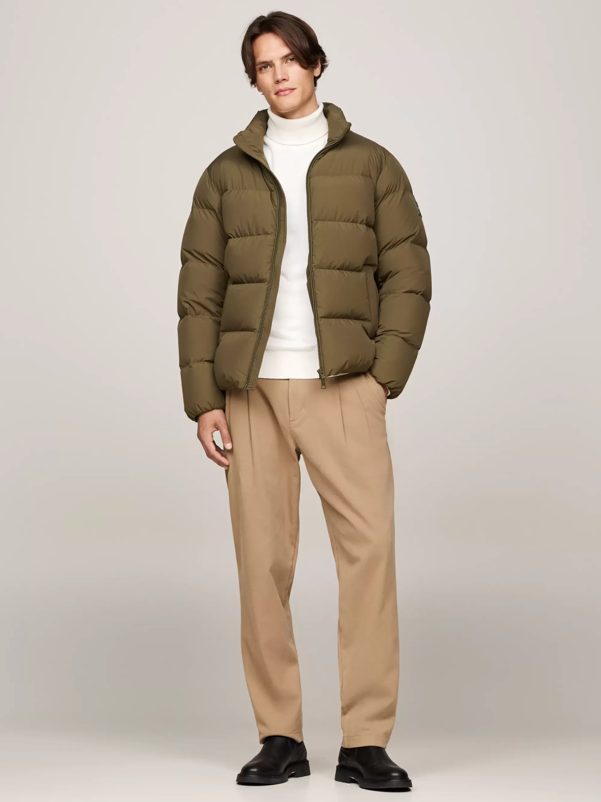 Jassen & Jacks*Tommy Hilfiger Donzen Pufferjack Met Hoge Hals ARMY GREEN