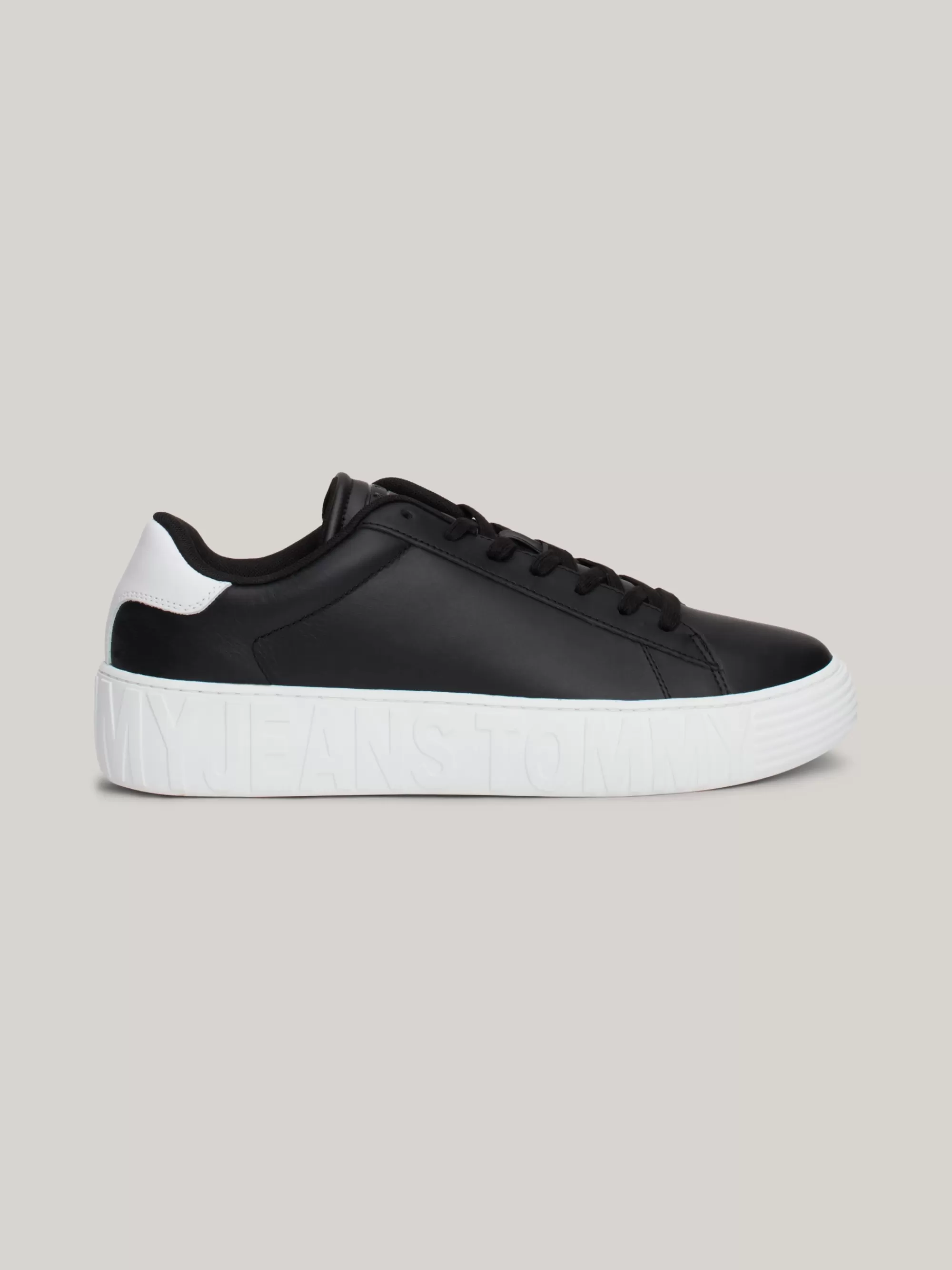 Sneakers*Tommy Hilfiger Essential Chunky Leren Sneaker Met Reliëflogo BLACK