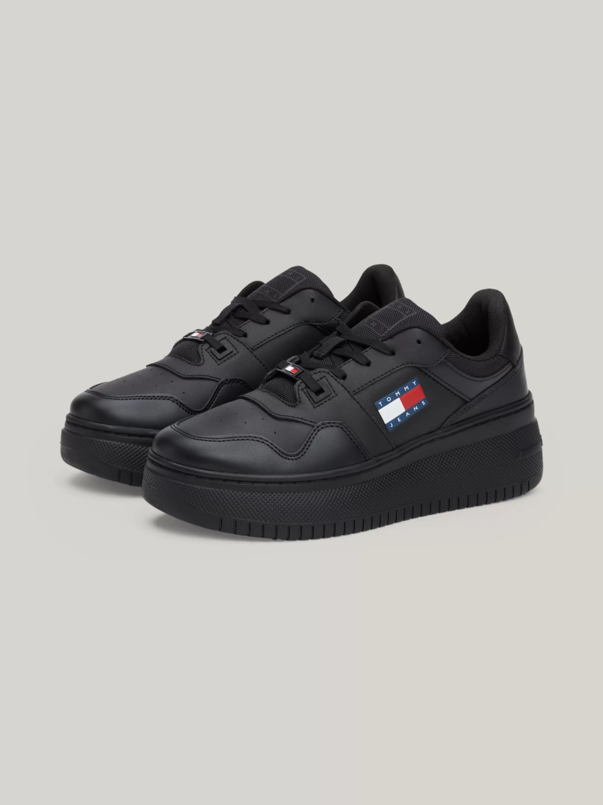 Sneakers*Tommy Hilfiger Essential Platformbasketbalsneaker TRIPLE BLACK