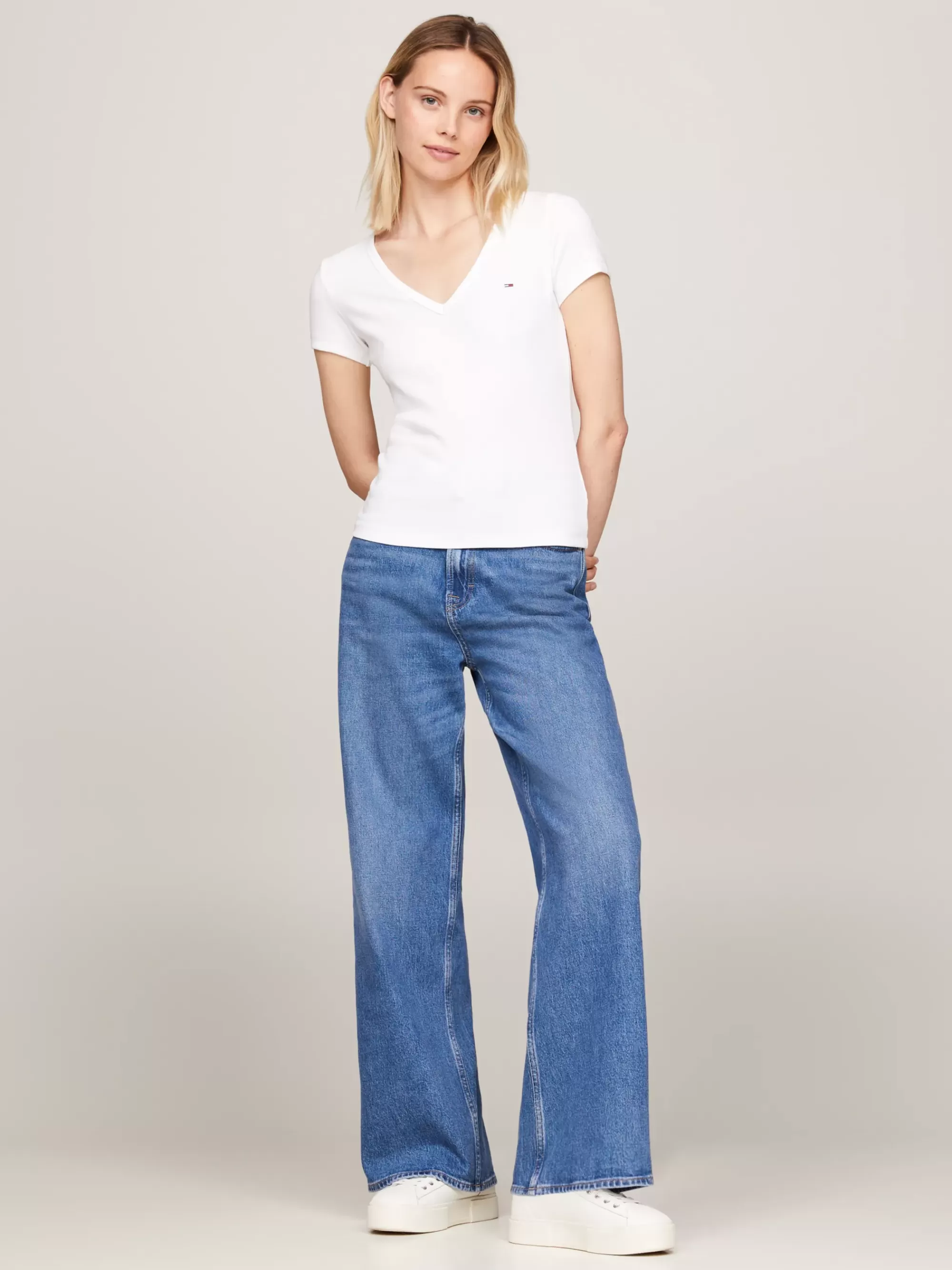 T-Shirts*Tommy Hilfiger Essential Slim Fit T-shirt Met V-hals WHITE