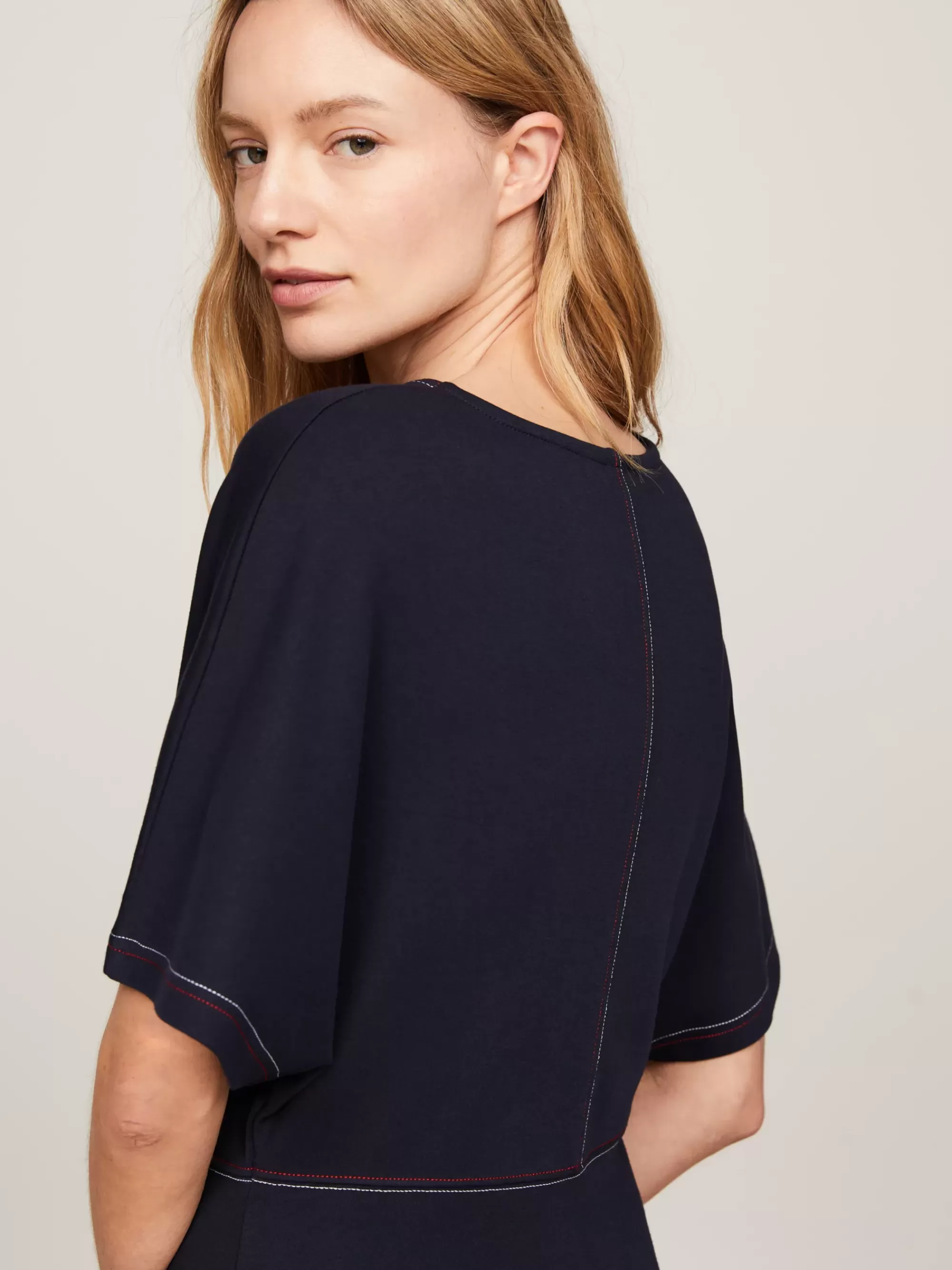 Jurken*Tommy Hilfiger Fit And Flare Jurk Met Signature-stiksel DESERT SKY