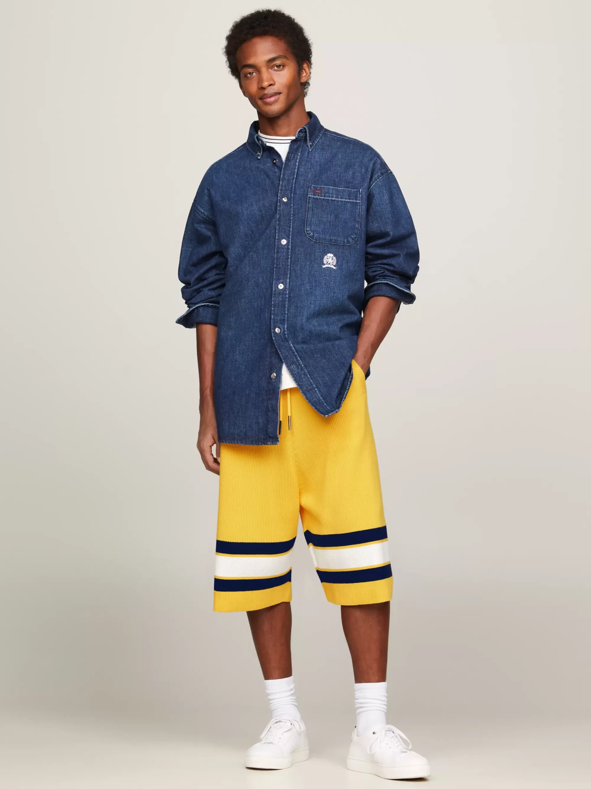 Korte Broeken*Tommy Hilfiger Gebreide Relaxed Short Met Streep En Embleem POLLEN