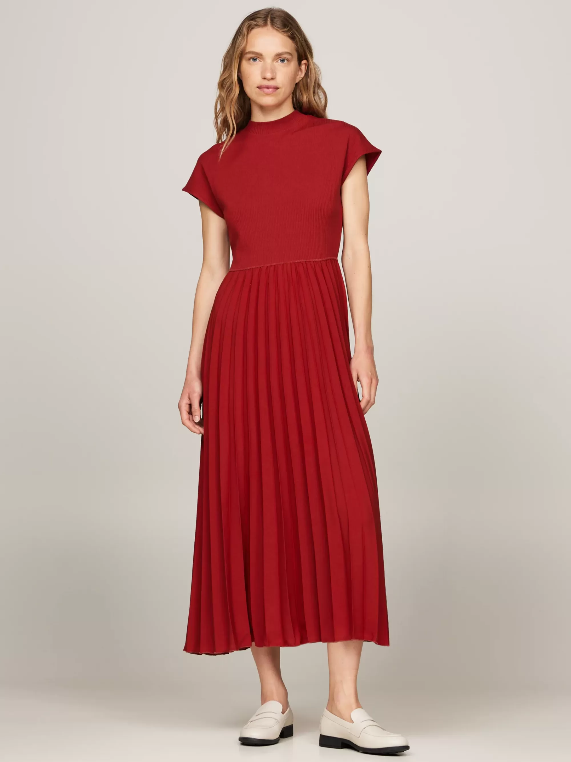 Jurken*Tommy Hilfiger Geplooide Midi-jurk Met Opstaande Hals DARK MAGMA