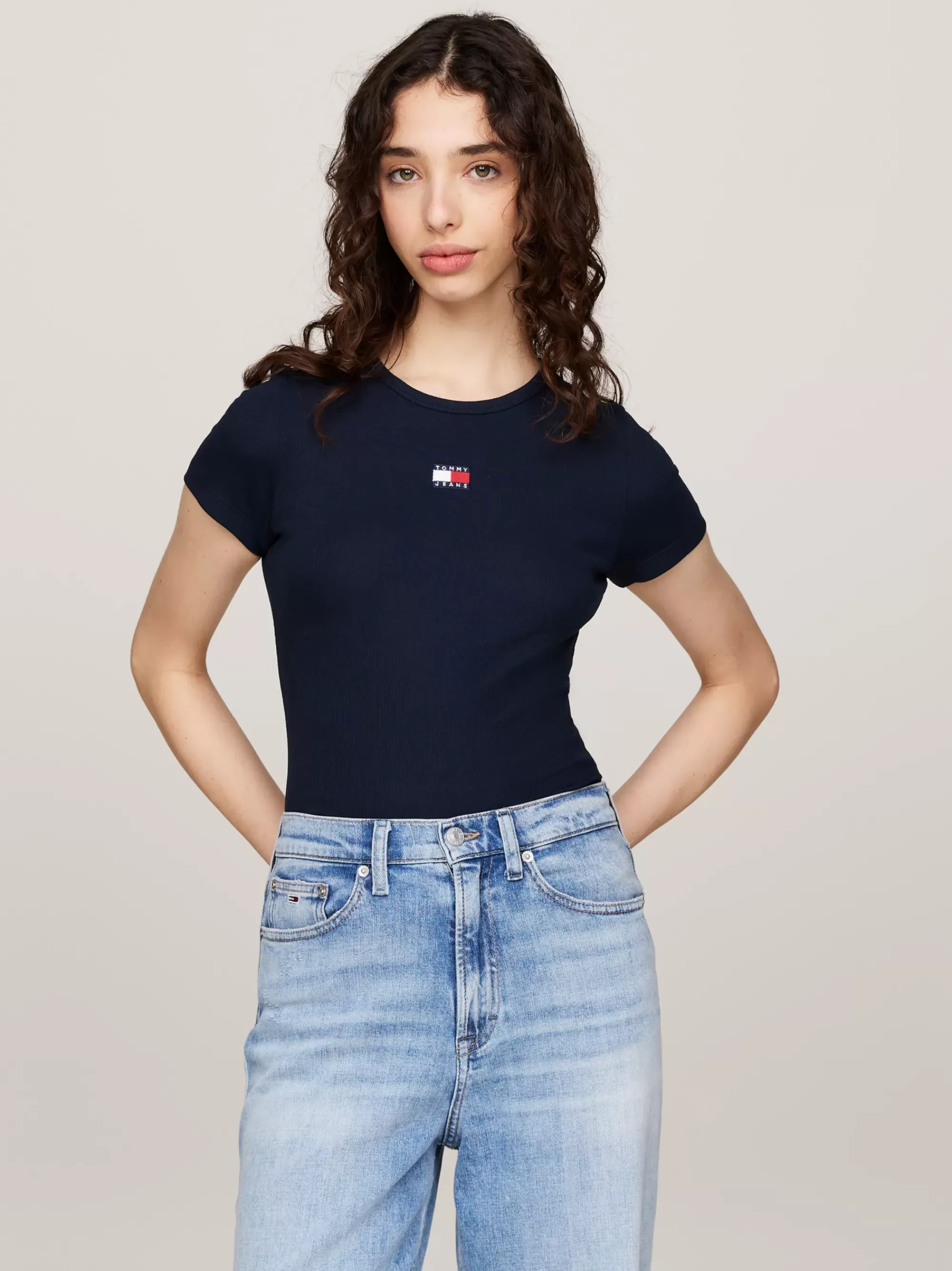 T-Shirts*Tommy Hilfiger Geribd Slim Fit T-shirt Met Tommy-badge DARK NIGHT NAVY