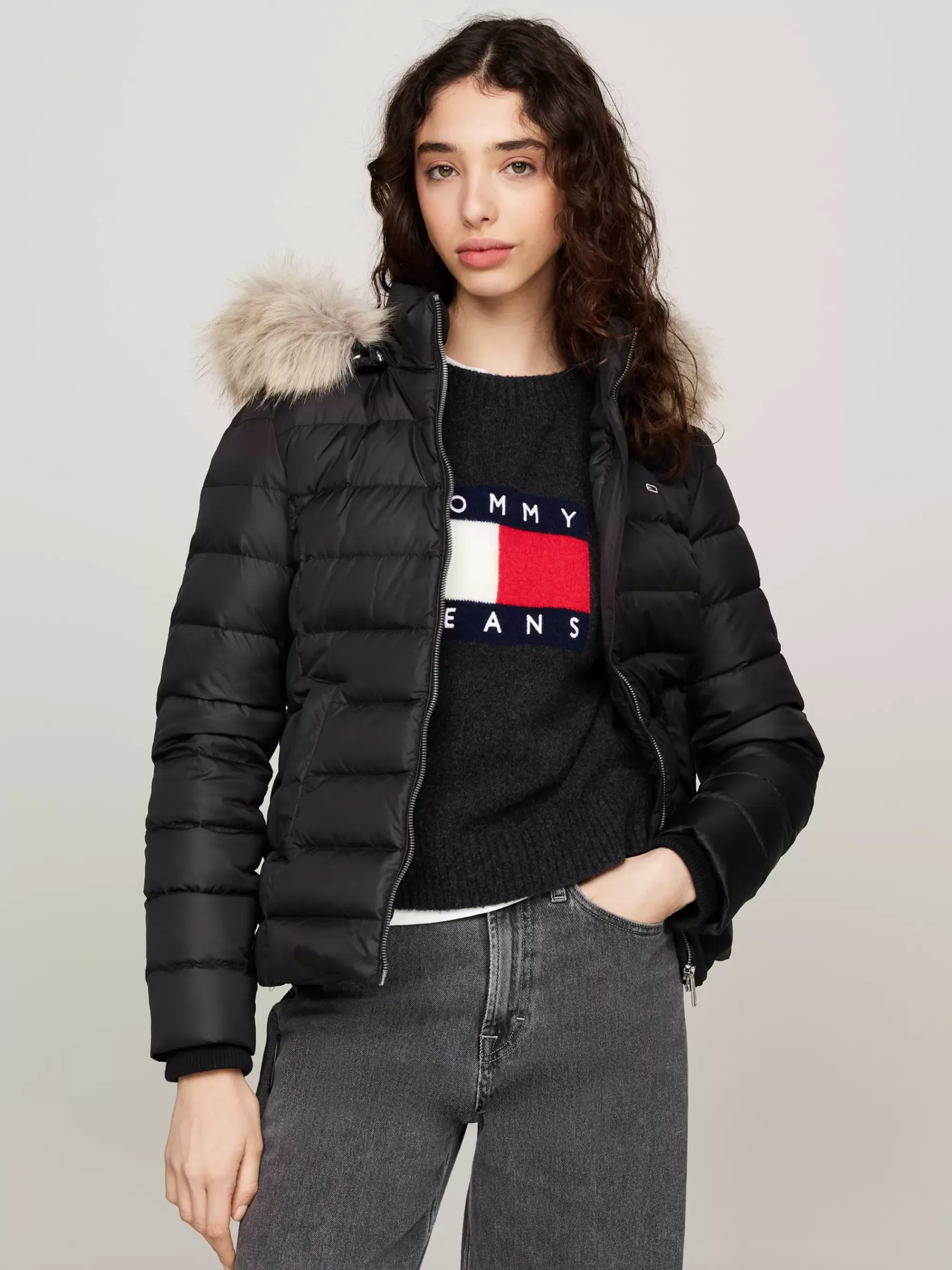 Jassen & Jacks*Tommy Hilfiger Getailleerd Donsjack Met Imitatiebont BLACK
