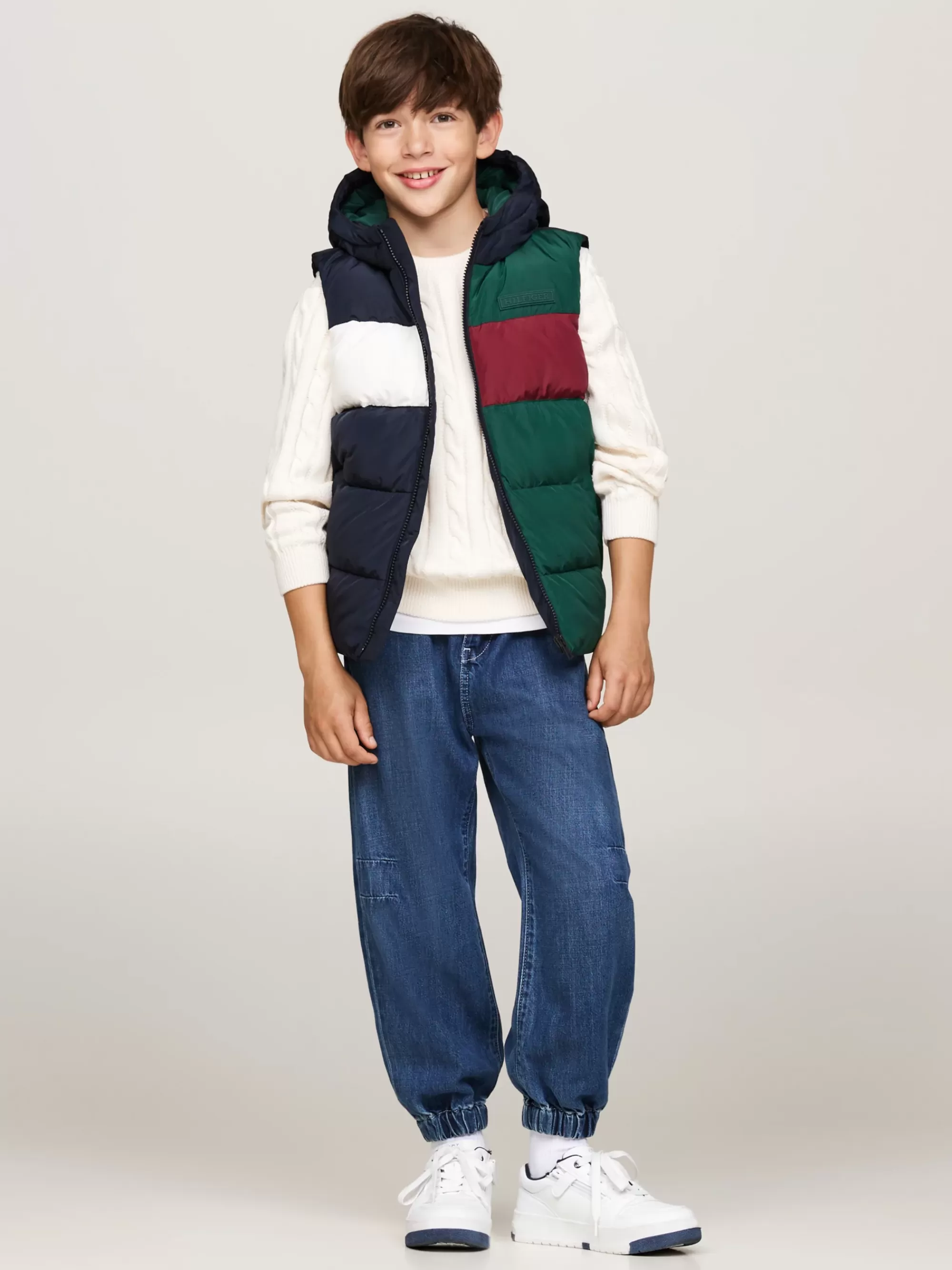 Jassen*Tommy Hilfiger Gewatteerde Ripstop Bodywarmer Met Capuchon ORNAMENTAL GREEN / ROUGE / BLUE