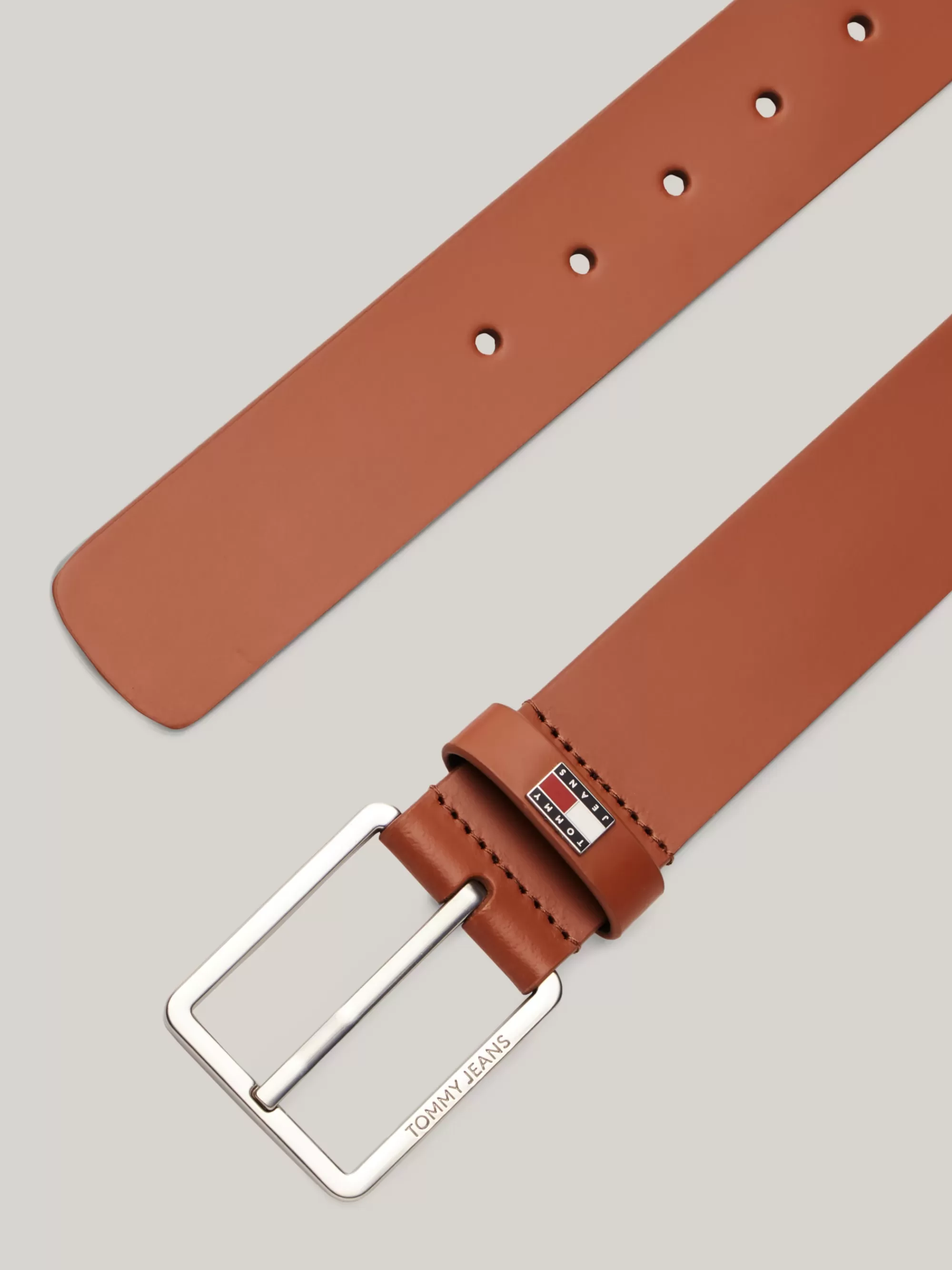 Riemen*Tommy Hilfiger Gladde Leren Riem Met Logo COGNAC