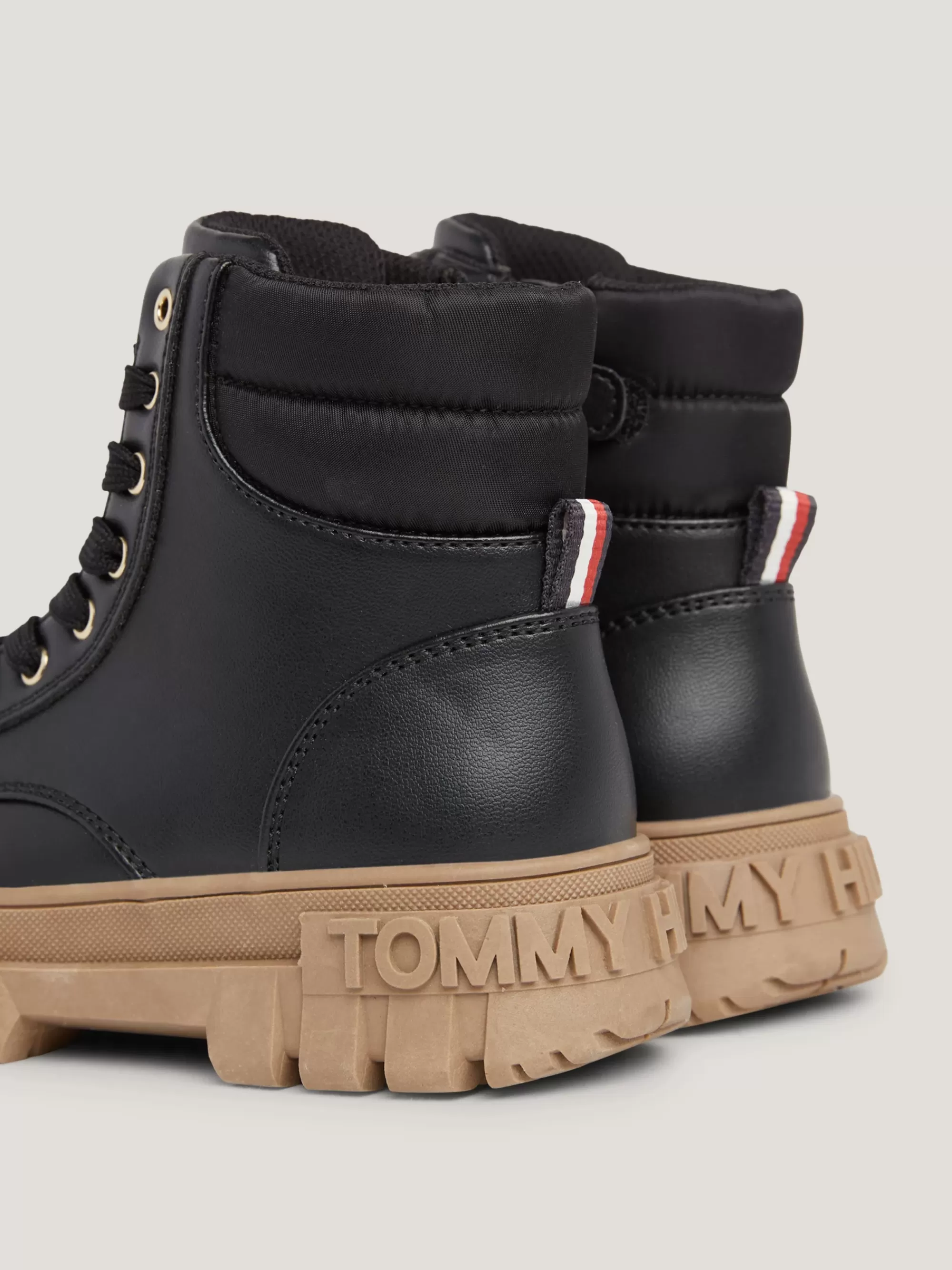 Schoenen & Accessoires*Tommy Hilfiger Halfhoge Veterboot Met Chunky Zool BLACK
