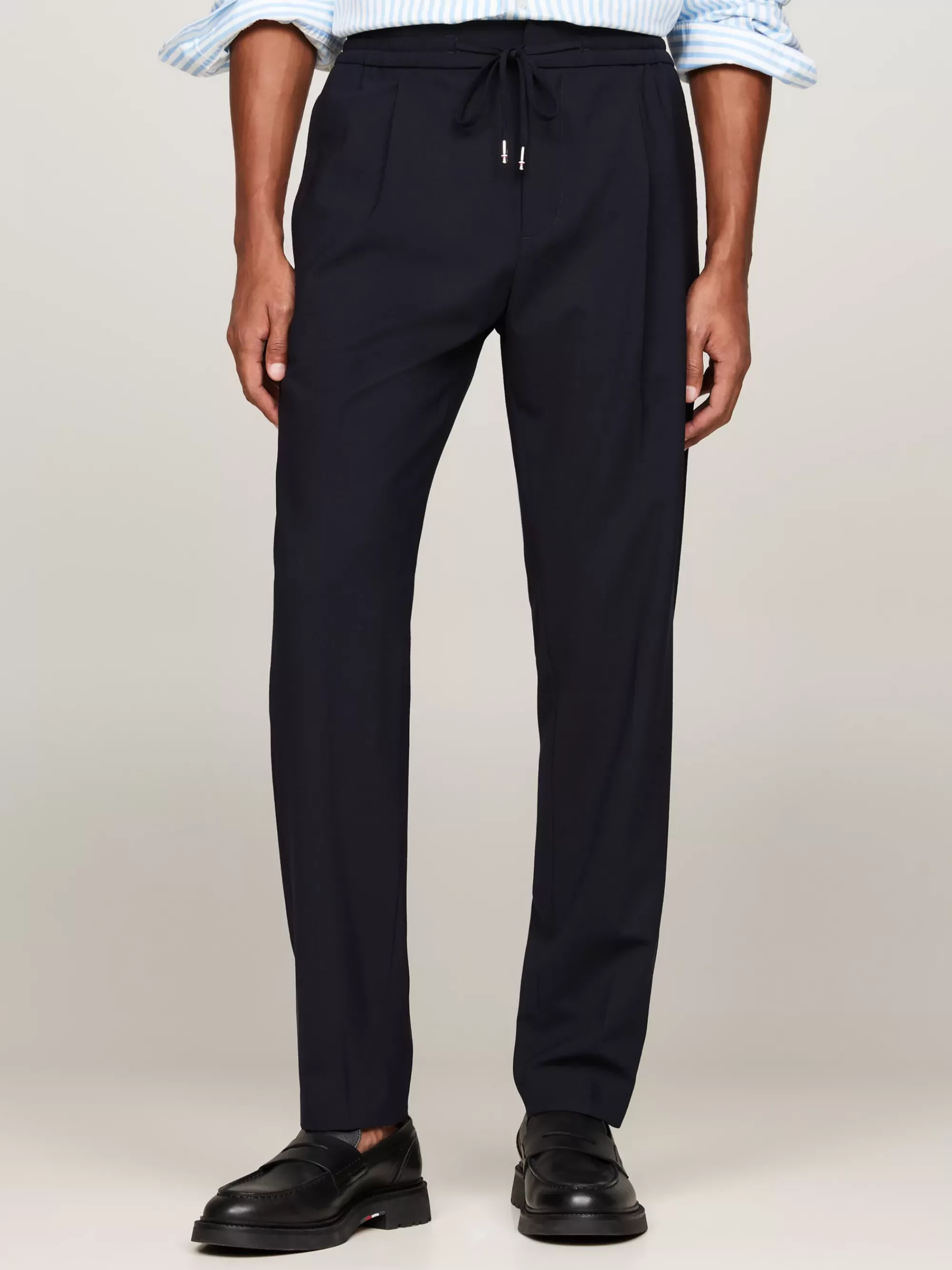 Broeken*Tommy Hilfiger Harlem Smart-casual Geplooide Tapered Jogger DESERT SKY