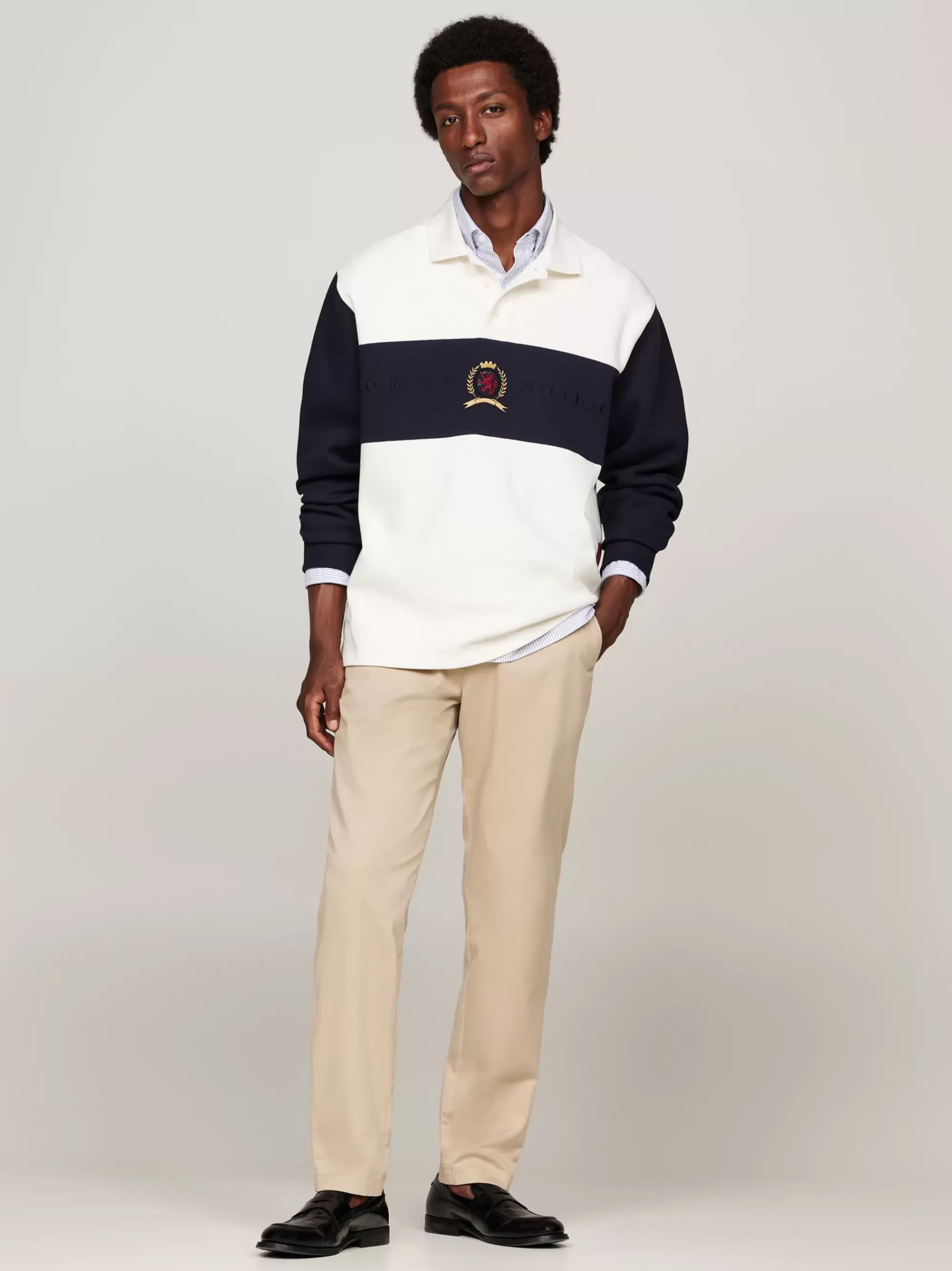 Broeken*Tommy Hilfiger Harlem Tapered Chino Van Stretchkatoen BATIQUE KHAKI