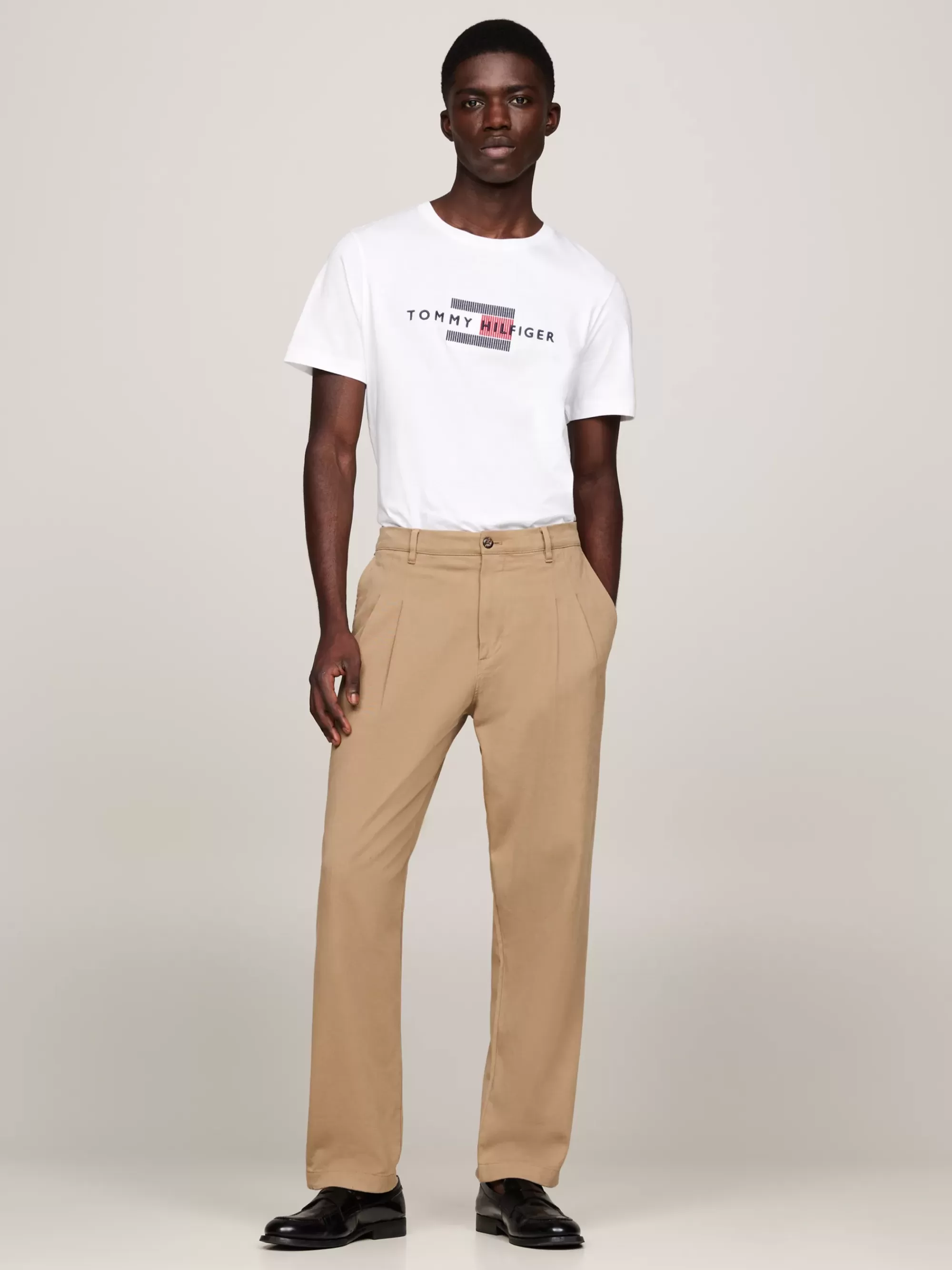 T-Shirts*Tommy Hilfiger Hilfiger Flag Geborduurd T-shirt WHITE