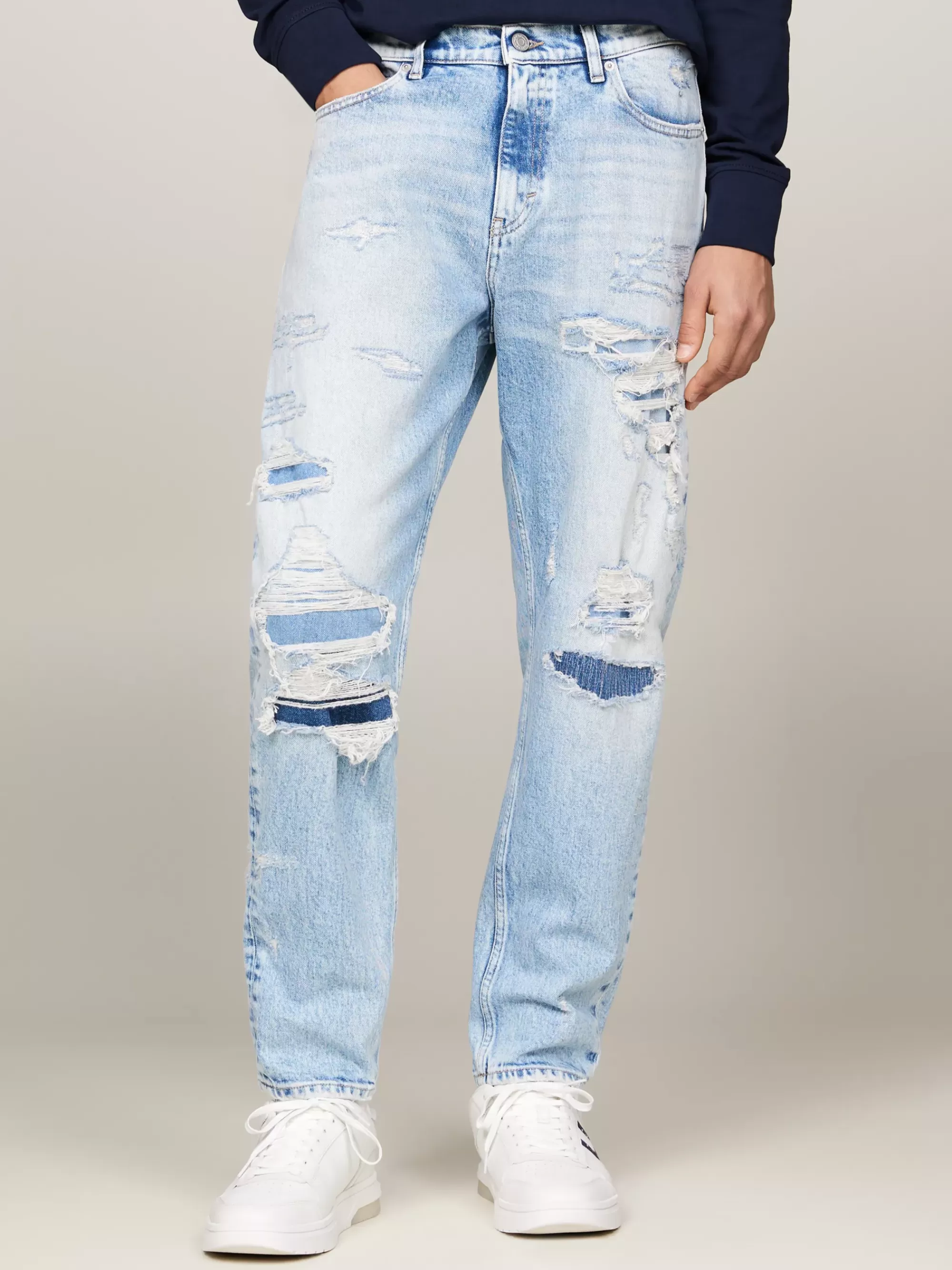 Jeans*Tommy Hilfiger Isaac Relaxed Tapered Jeans Met Fading En Distressing DENIM LIGHT