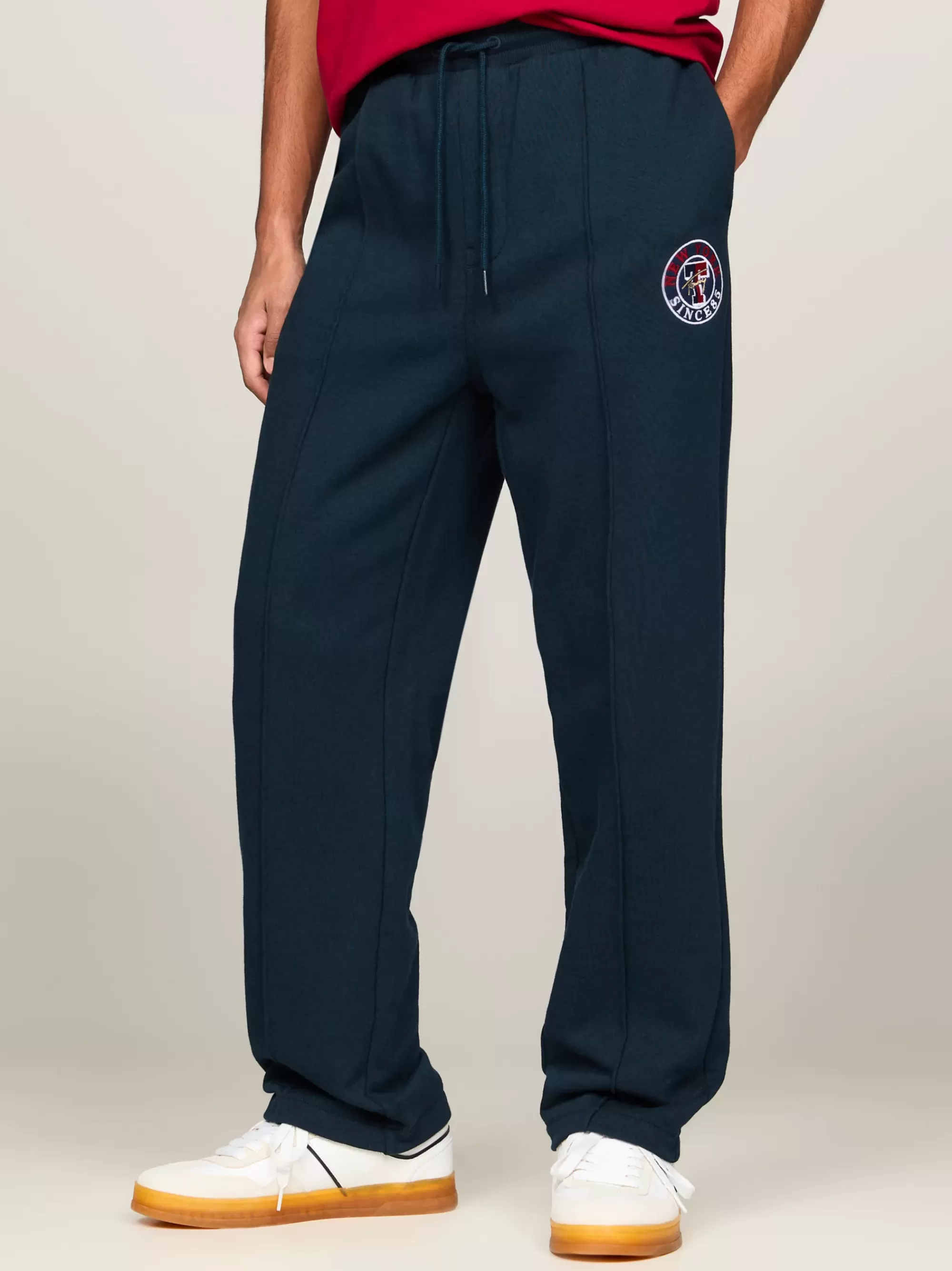 Broeken*Tommy Hilfiger Jogger Met Geborduurd Varsity Explorer-logo DARK NIGHT NAVY