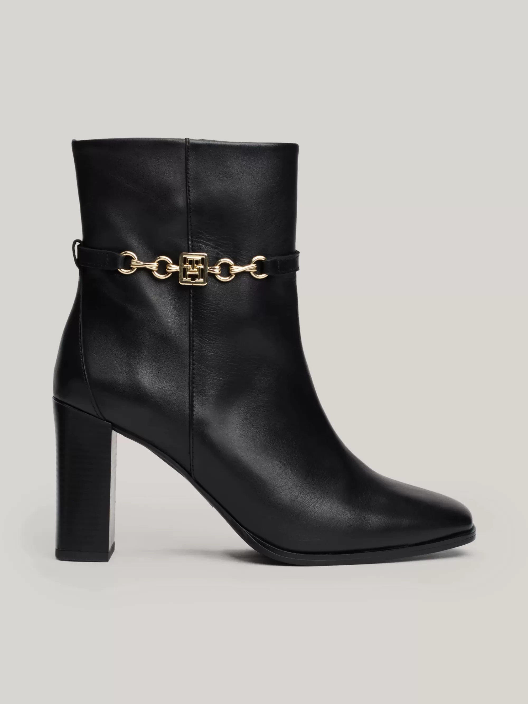 Laarzen & Enkellaarzen*Tommy Hilfiger Laars Van Leer Met Blokhak En Kettingdetail BLACK