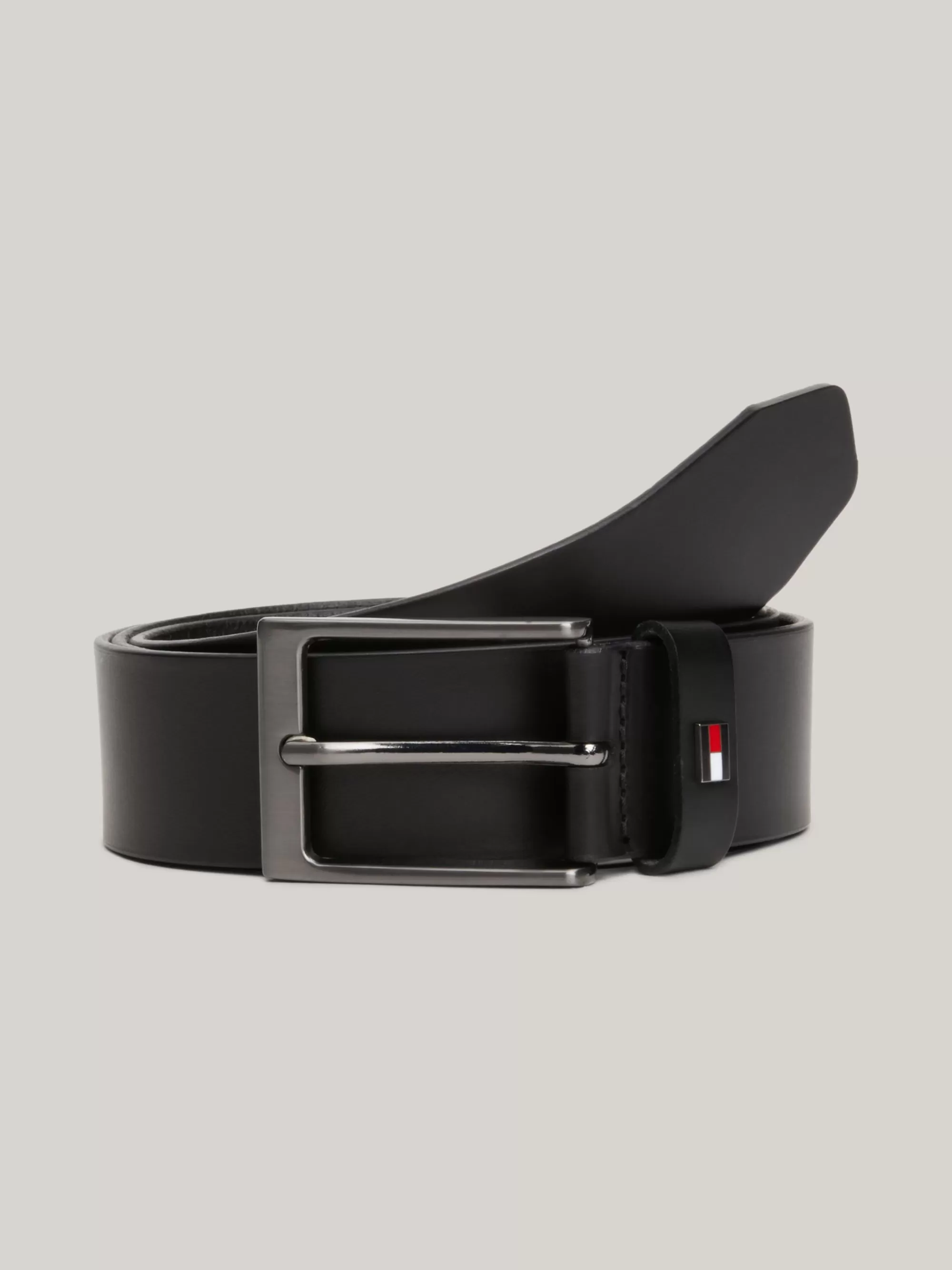 Riemen*Tommy Hilfiger Layton Leren Riem Met Geëmailleerde Vlag BLACK