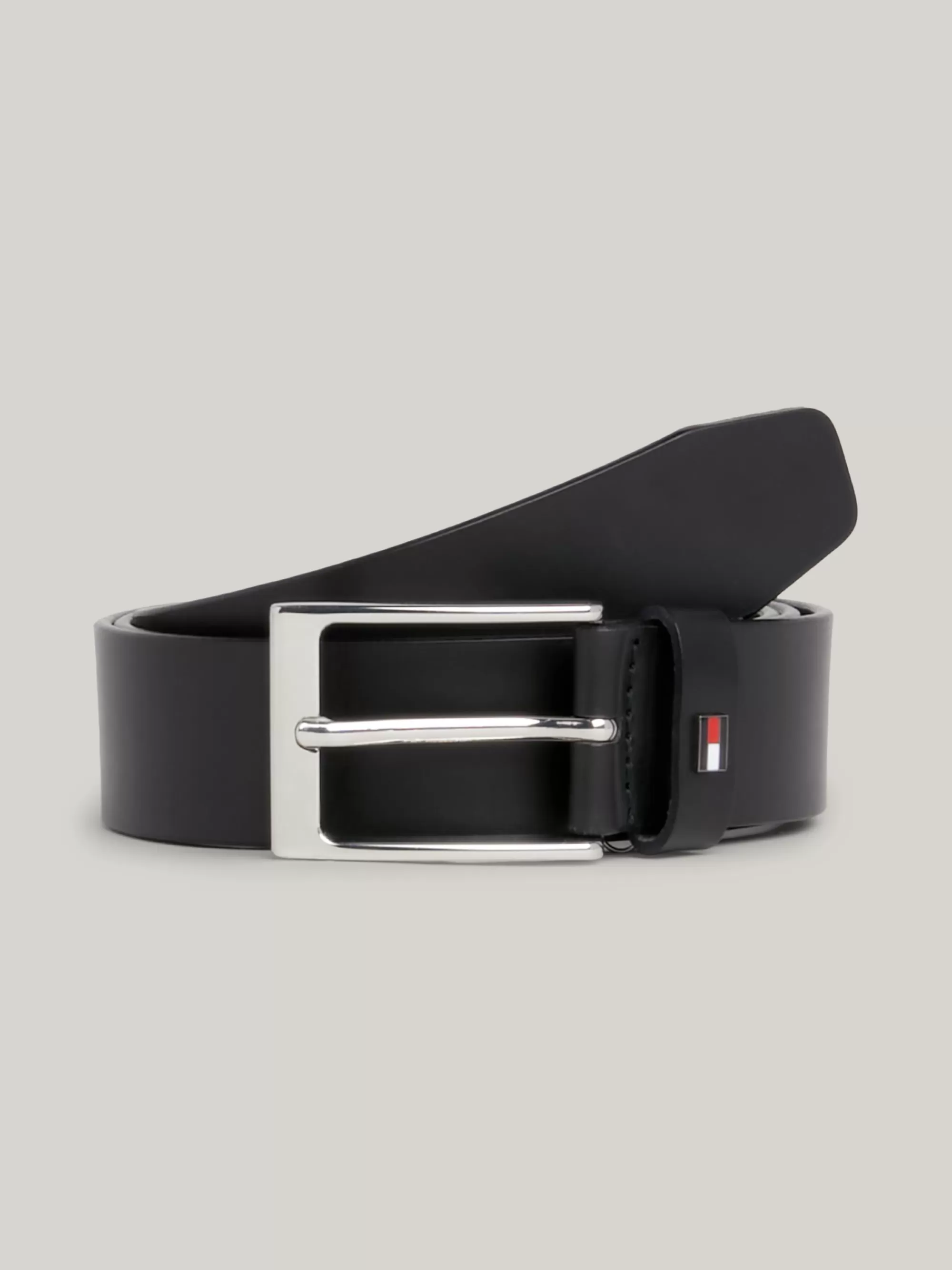 Riemen*Tommy Hilfiger Layton Leren Riem Met Metalen Vlag BLACK