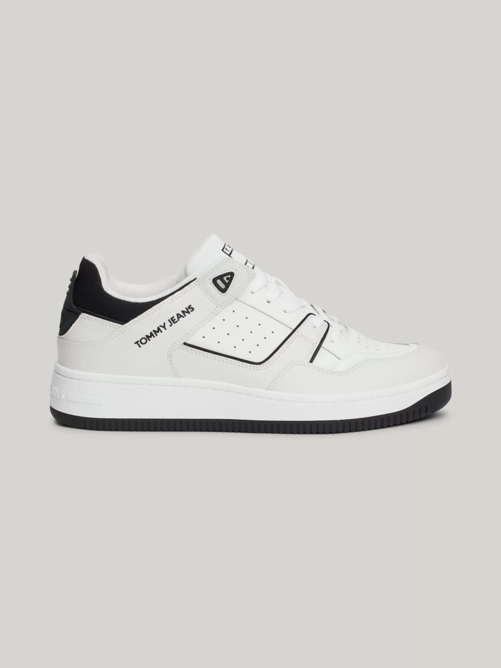White Trainers | Sneakers*Tommy Hilfiger Leren Basketbalsneaker Met Fijne Profielzool ECRU