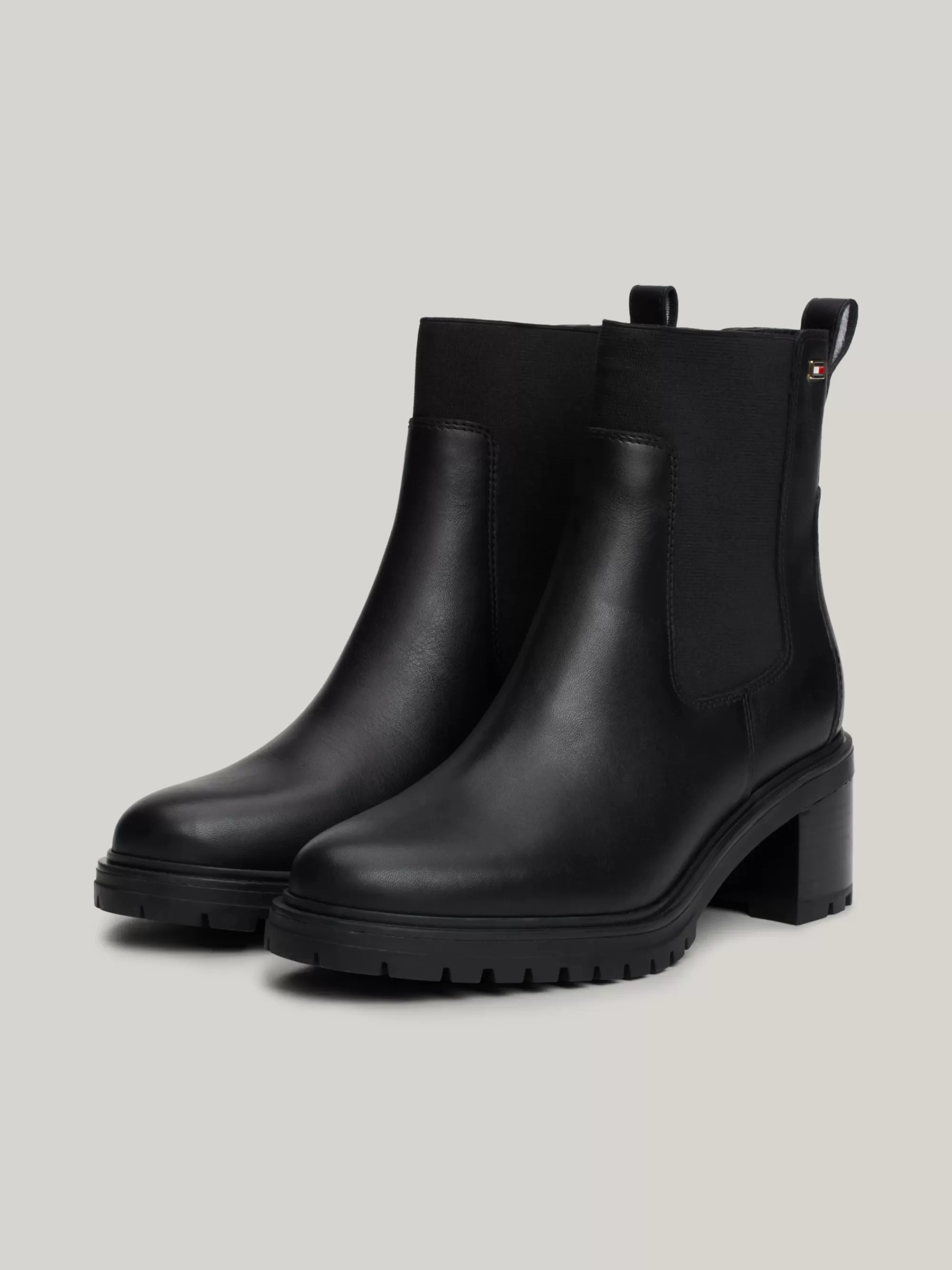 Chelsea Boots | Laarzen & Enkellaarzen*Tommy Hilfiger Leren Chelsea Boot Met Geëmailleerde Vlag BLACK