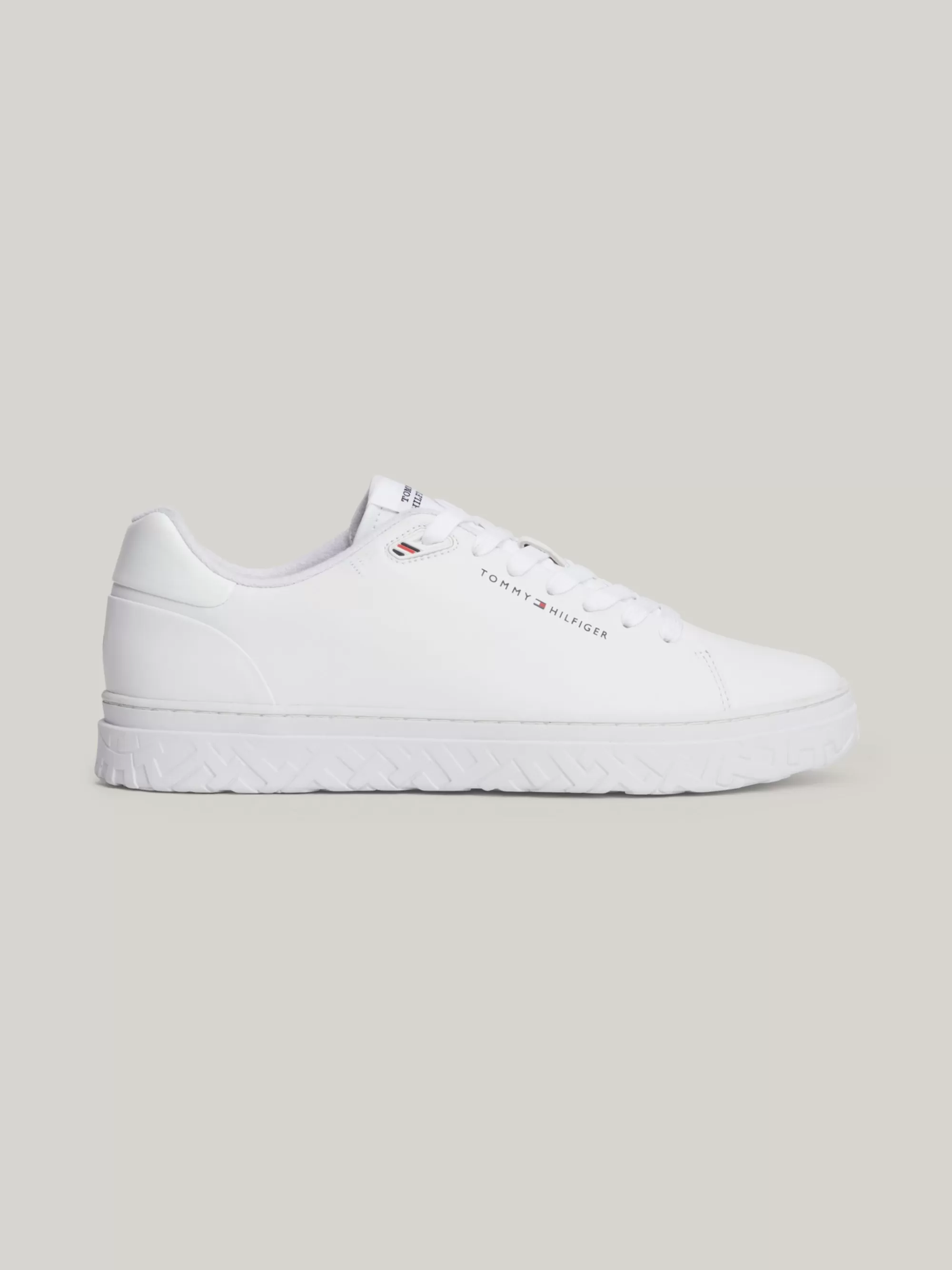 Sneakers | White Trainers*Tommy Hilfiger Leren Court Sneaker Met TH-monogram WHITE