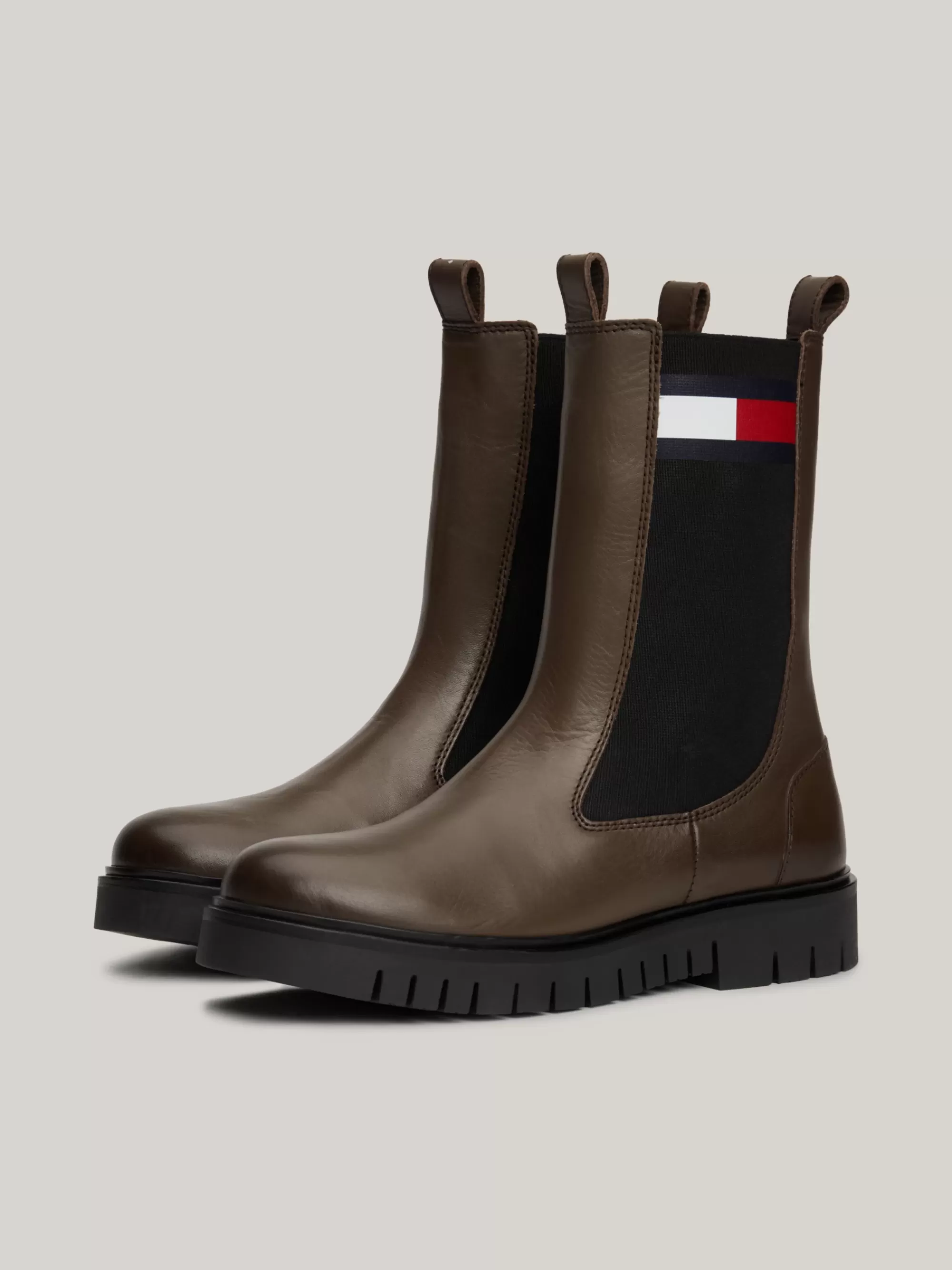 Chelsea Boots | Laarzen & Enkellaarzen*Tommy Hilfiger Leren Halfhoge Chelsea Boot Met Profielzool VELVET BROWN