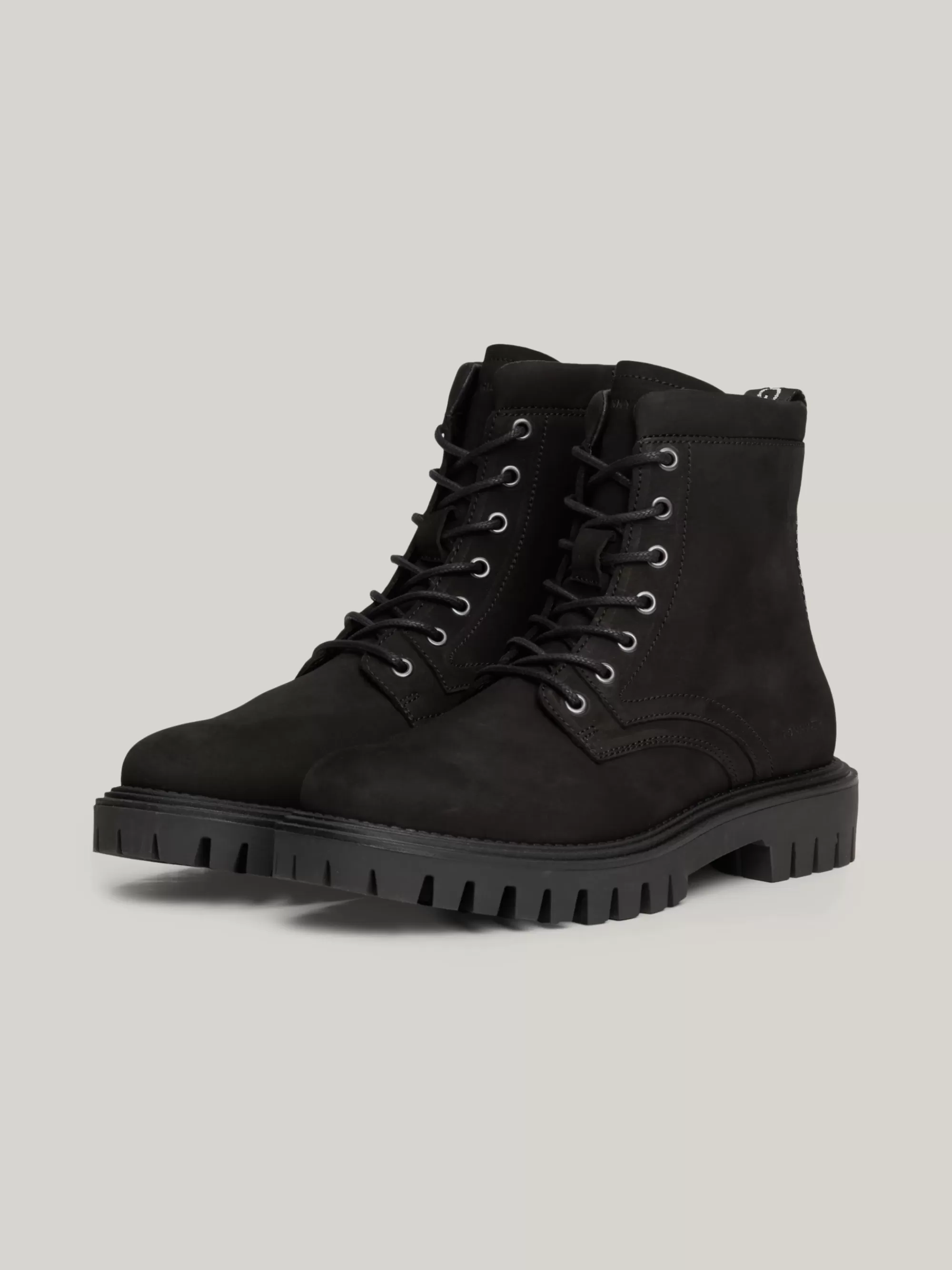 Veterboots | Laarzen*Tommy Hilfiger Leren Halfhoge Laars Met Profielzool BLACK
