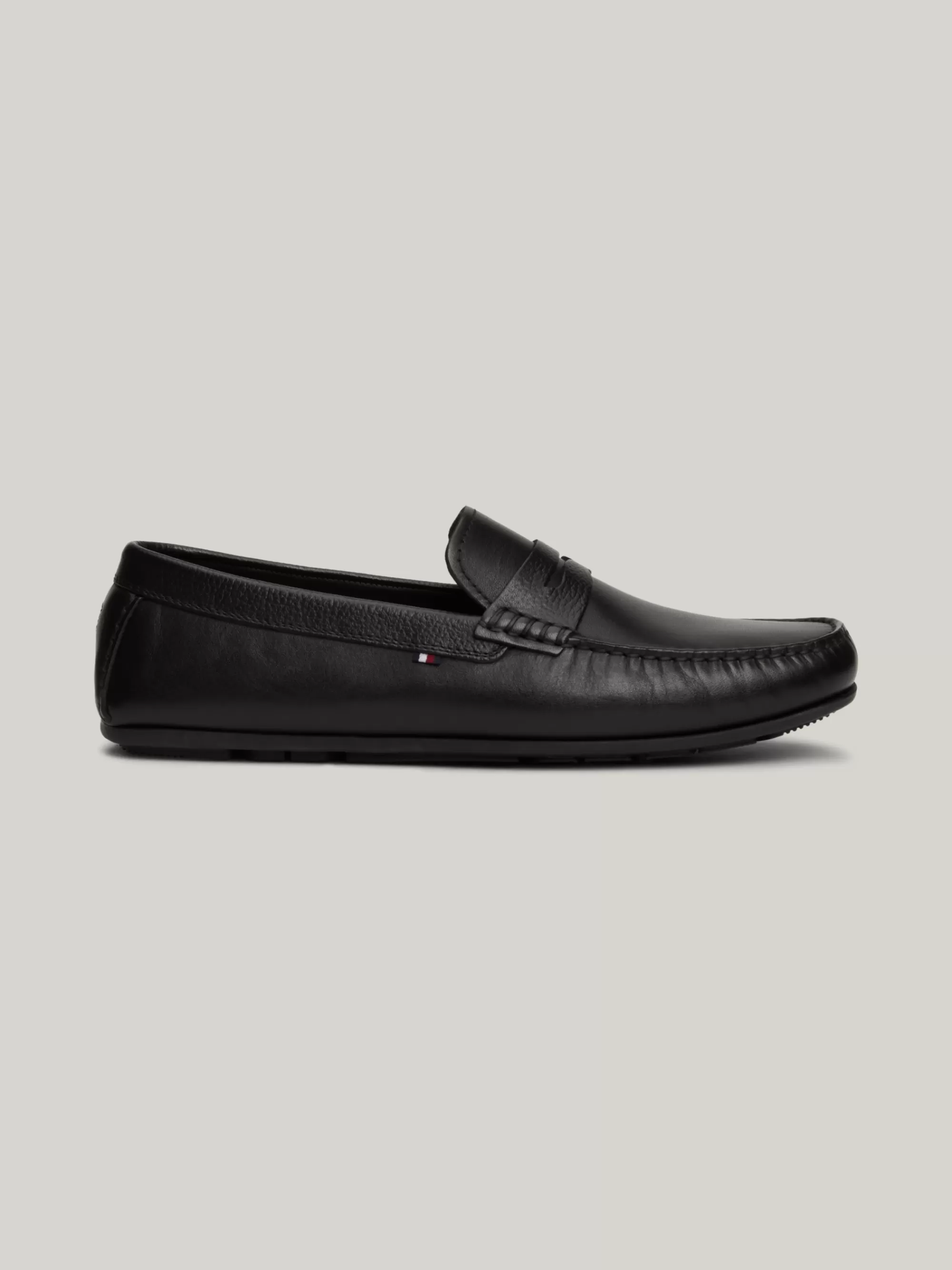Instappers | Lage Schoenen*Tommy Hilfiger Leren Mocassin Met Rubberen Vlag BLACK