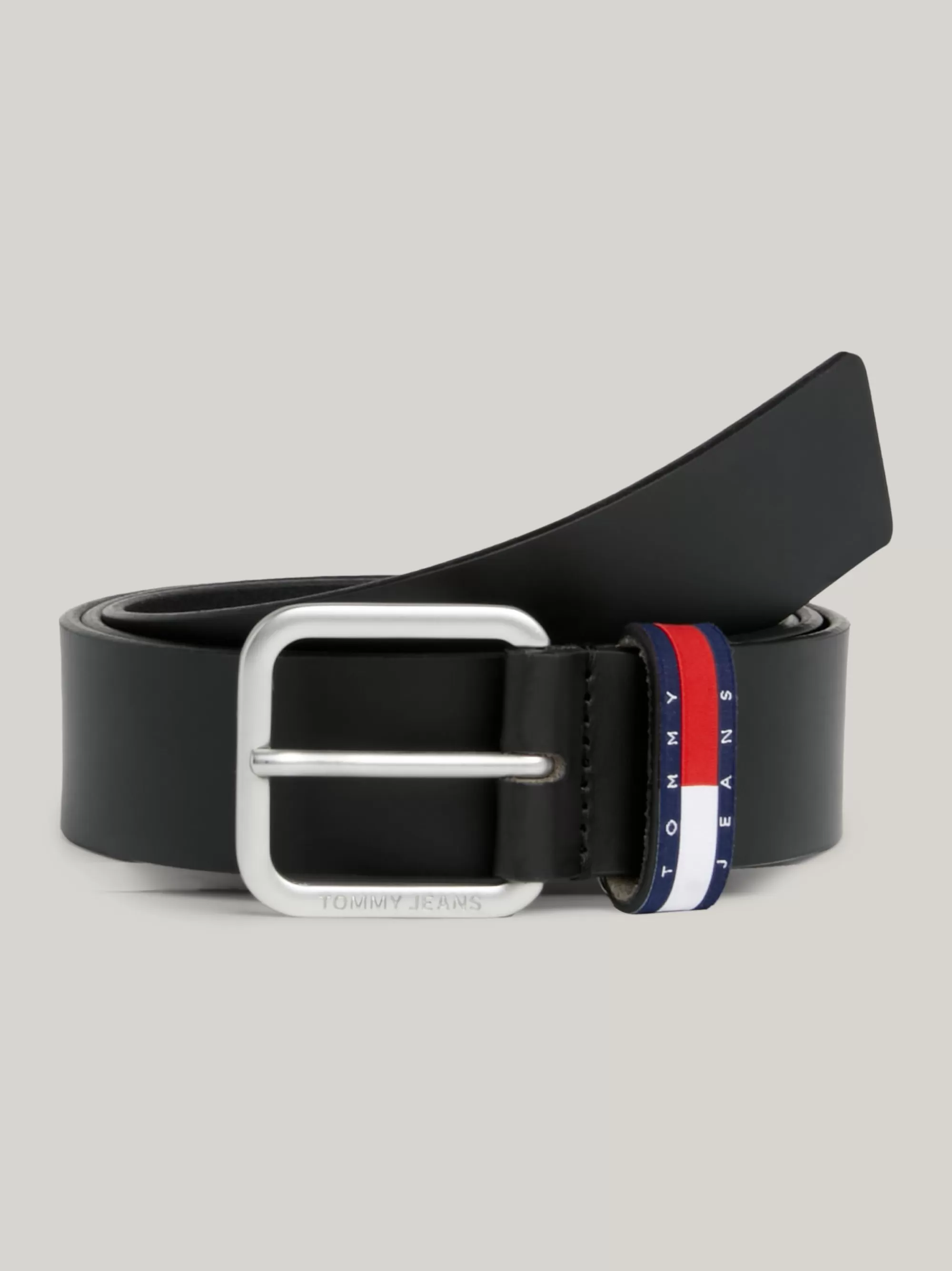 Riemen*Tommy Hilfiger Leren Riem Met Badge Op De Riemlus BLACK