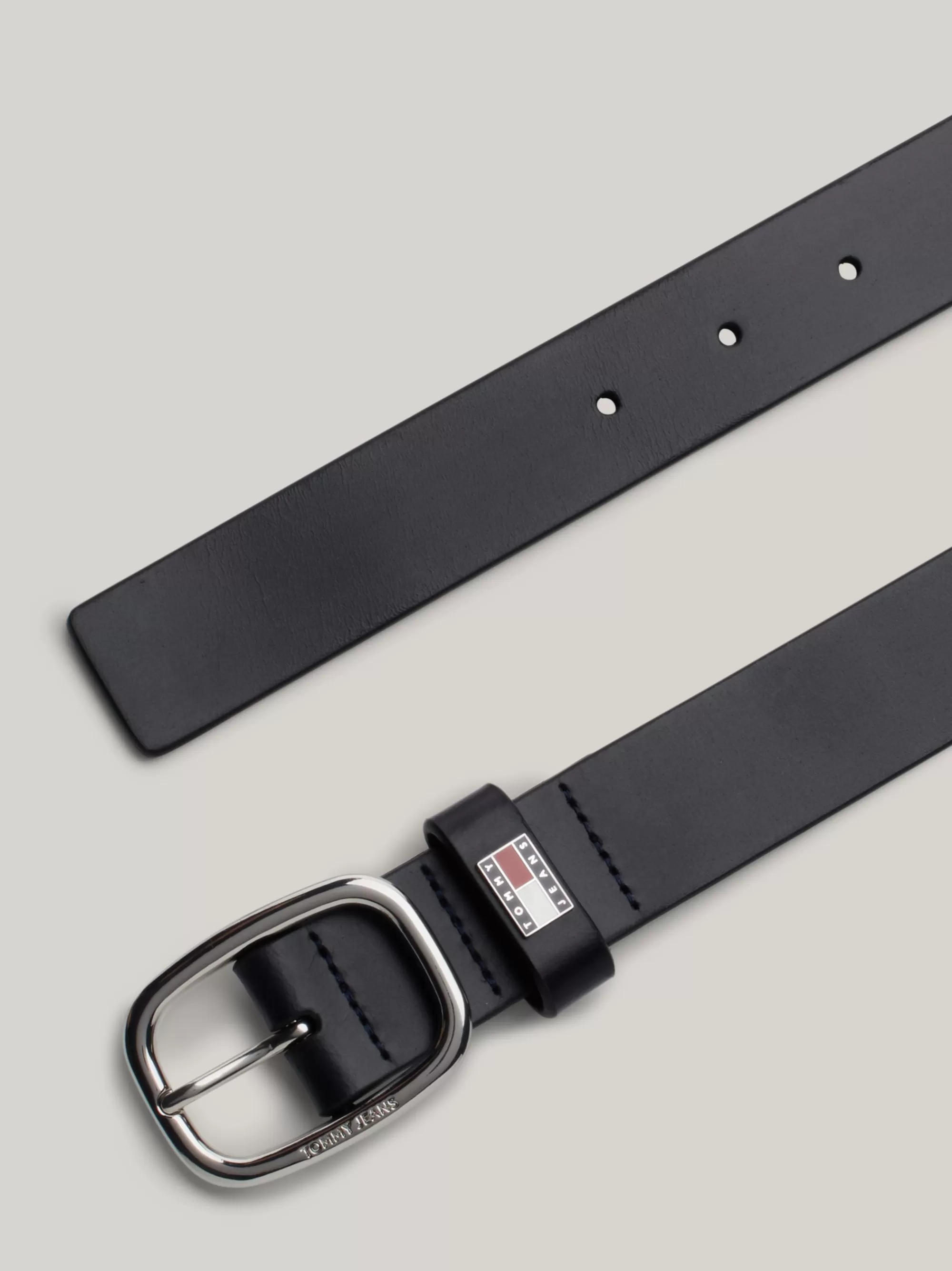 Riemen*Tommy Hilfiger Leren Riem Met Ovale Gesp DARK NIGHT NAVY