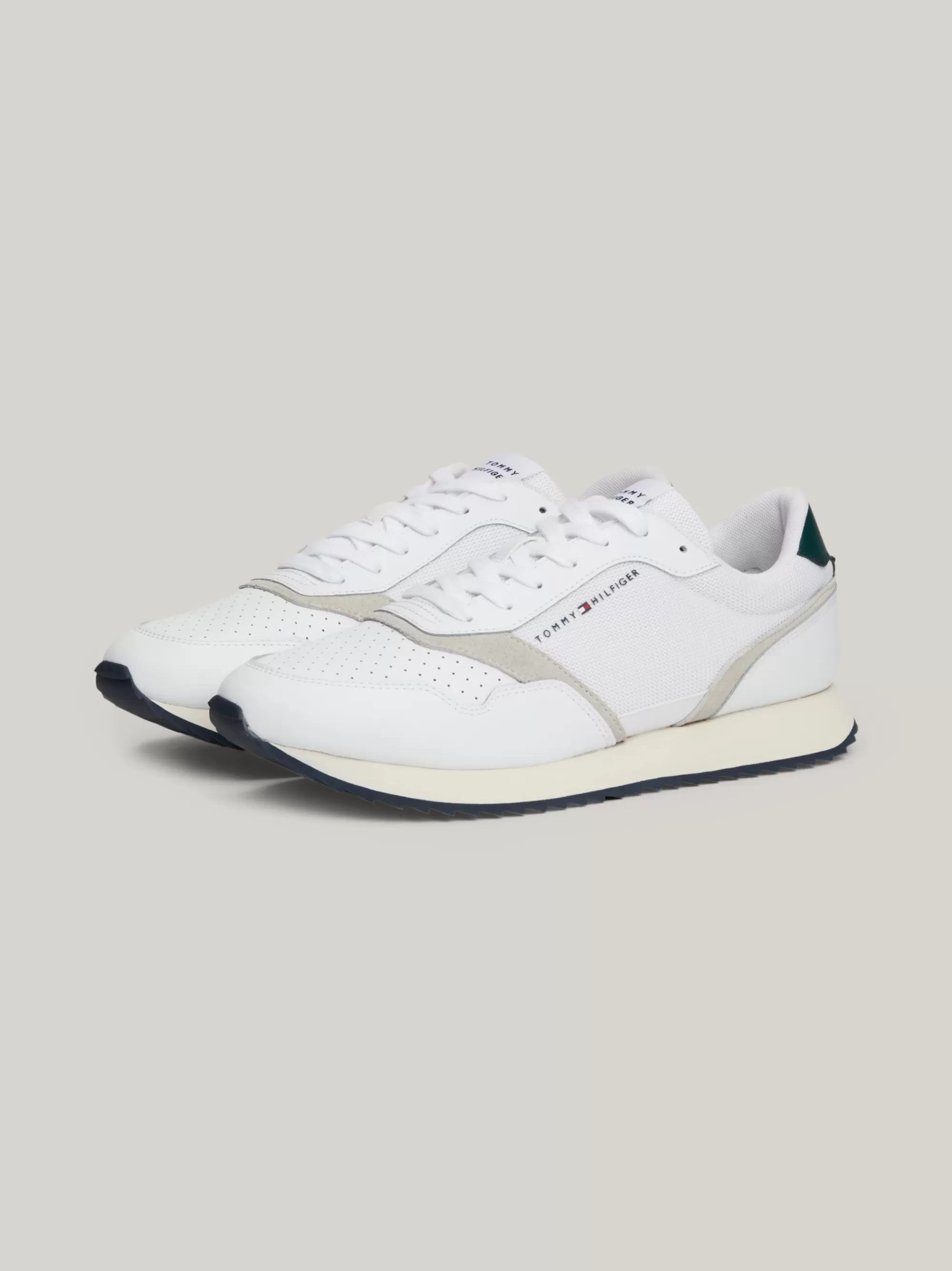 White Trainers | Sneakers*Tommy Hilfiger Leren Sneaker Met Gekartelde Zool WHITE