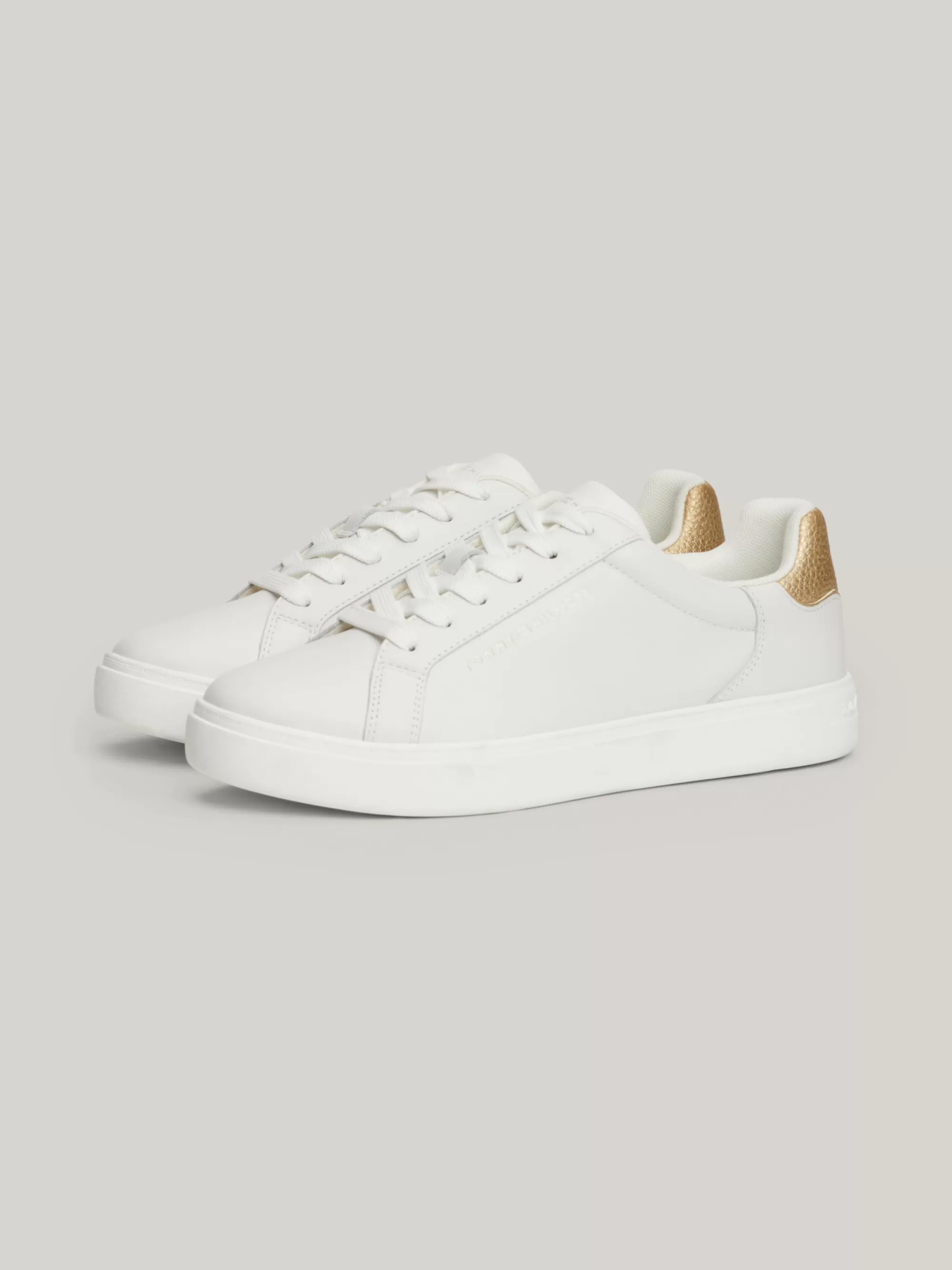 Sneakers*Tommy Hilfiger Leren Sneaker Met Metallic Hiel ECRU
